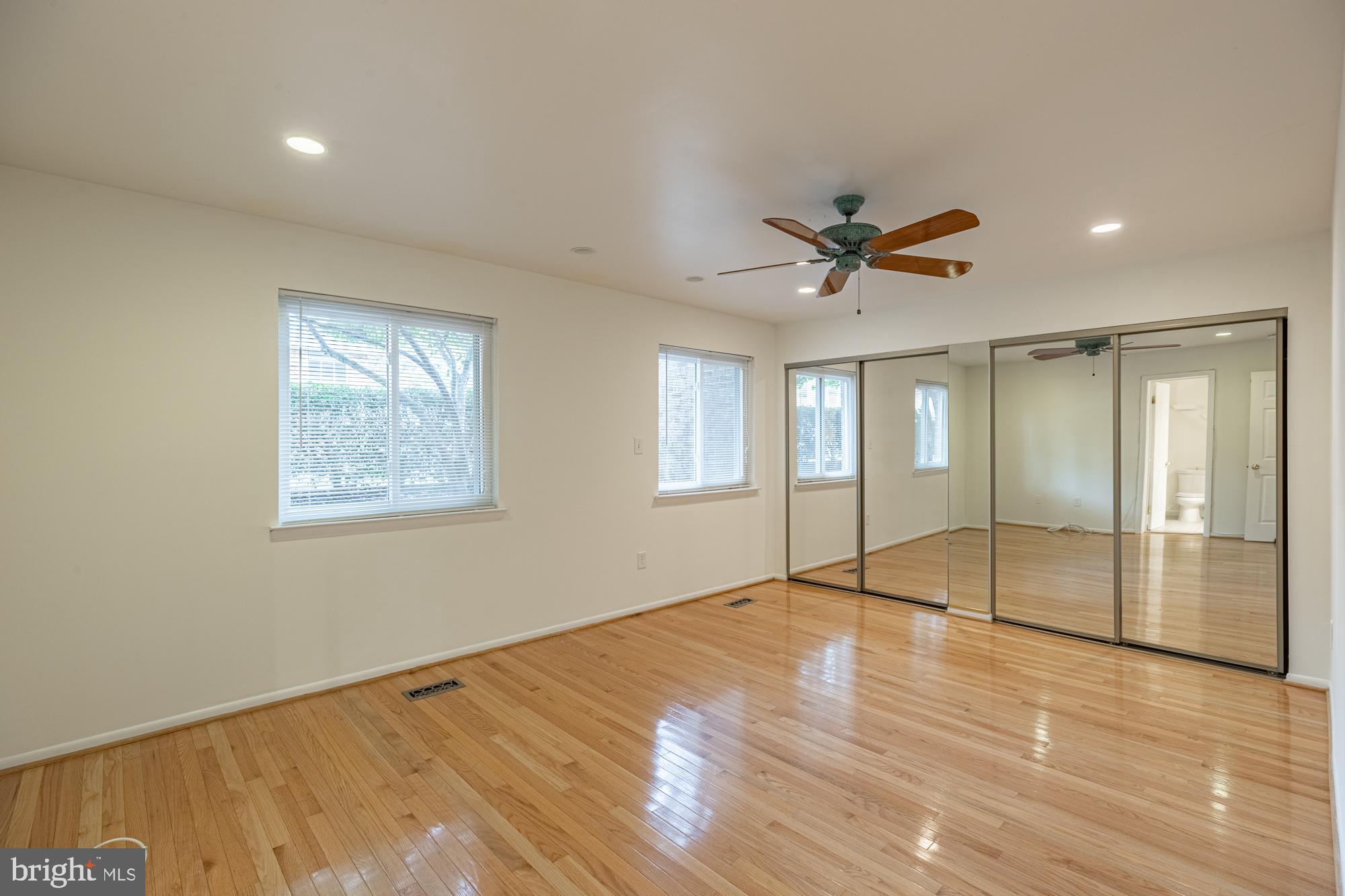 SOUTHAMPTON - Residential