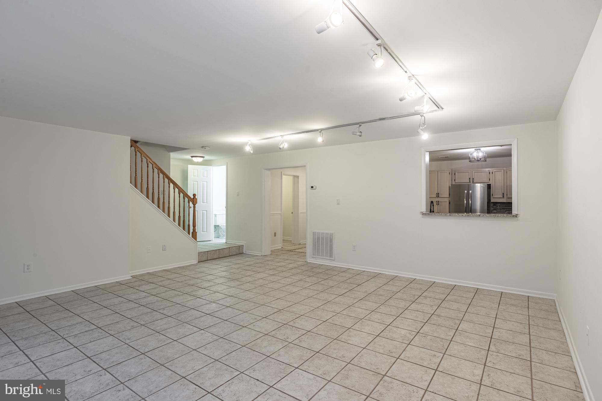 SOUTHAMPTON - Residential