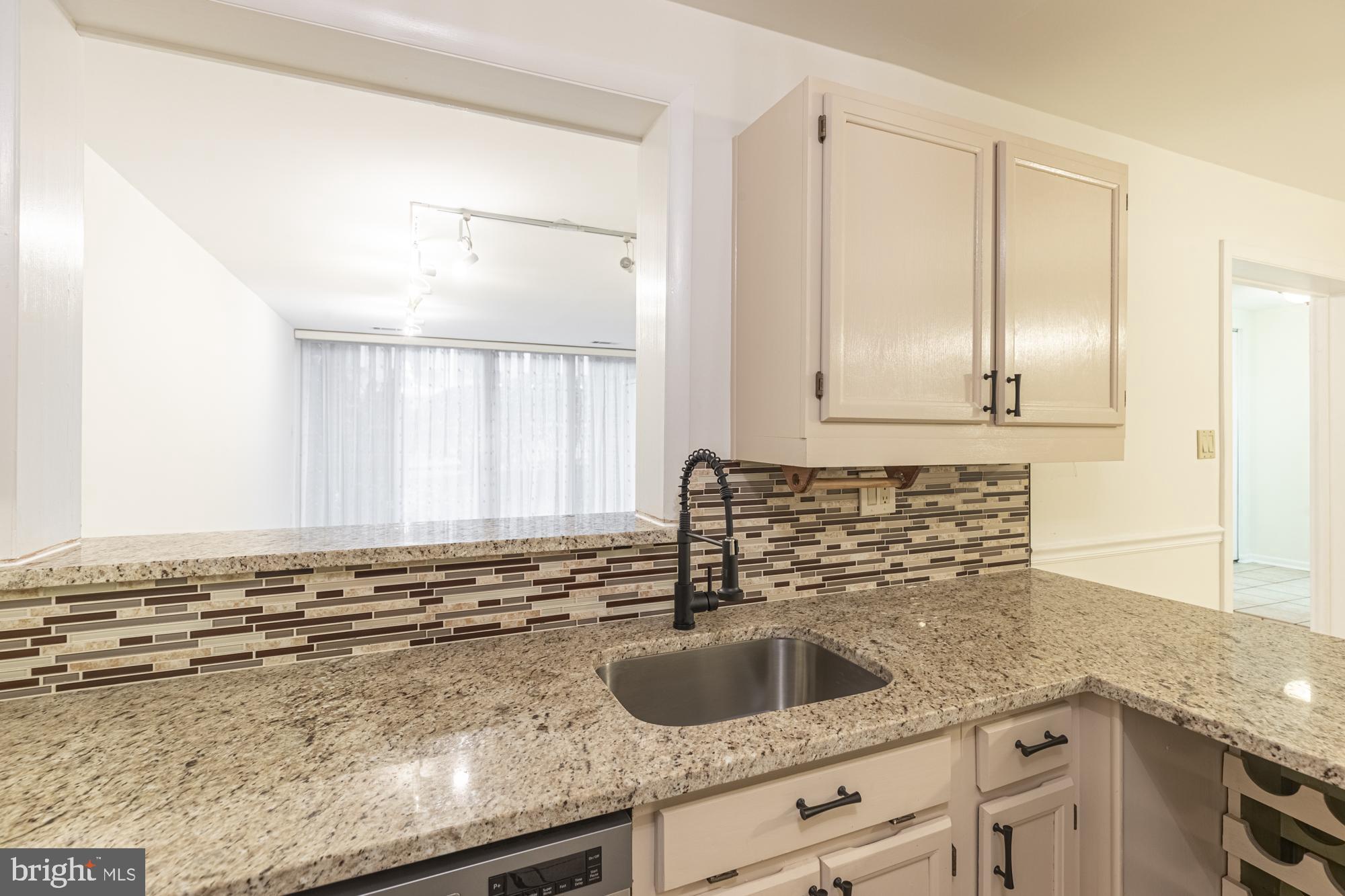 SOUTHAMPTON - Residential