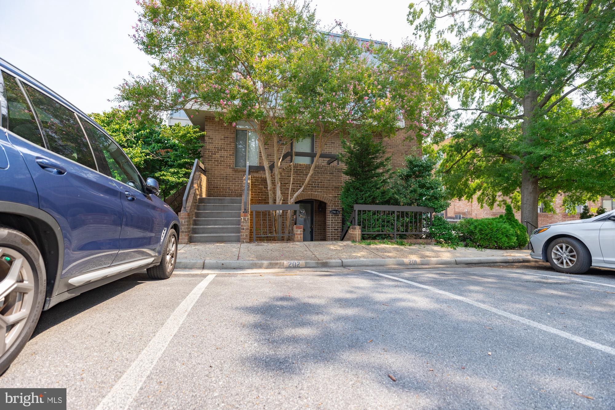 SOUTHAMPTON - Residential