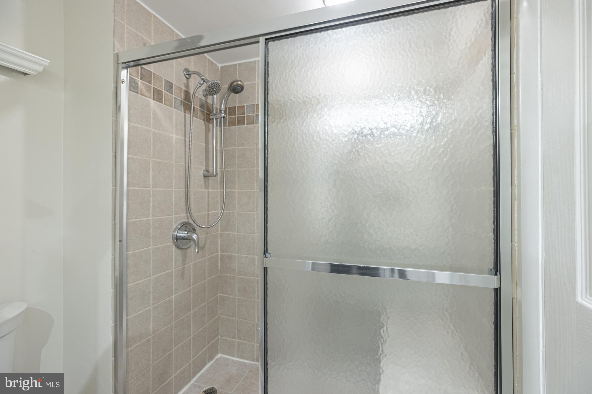 SOUTHAMPTON - Residential