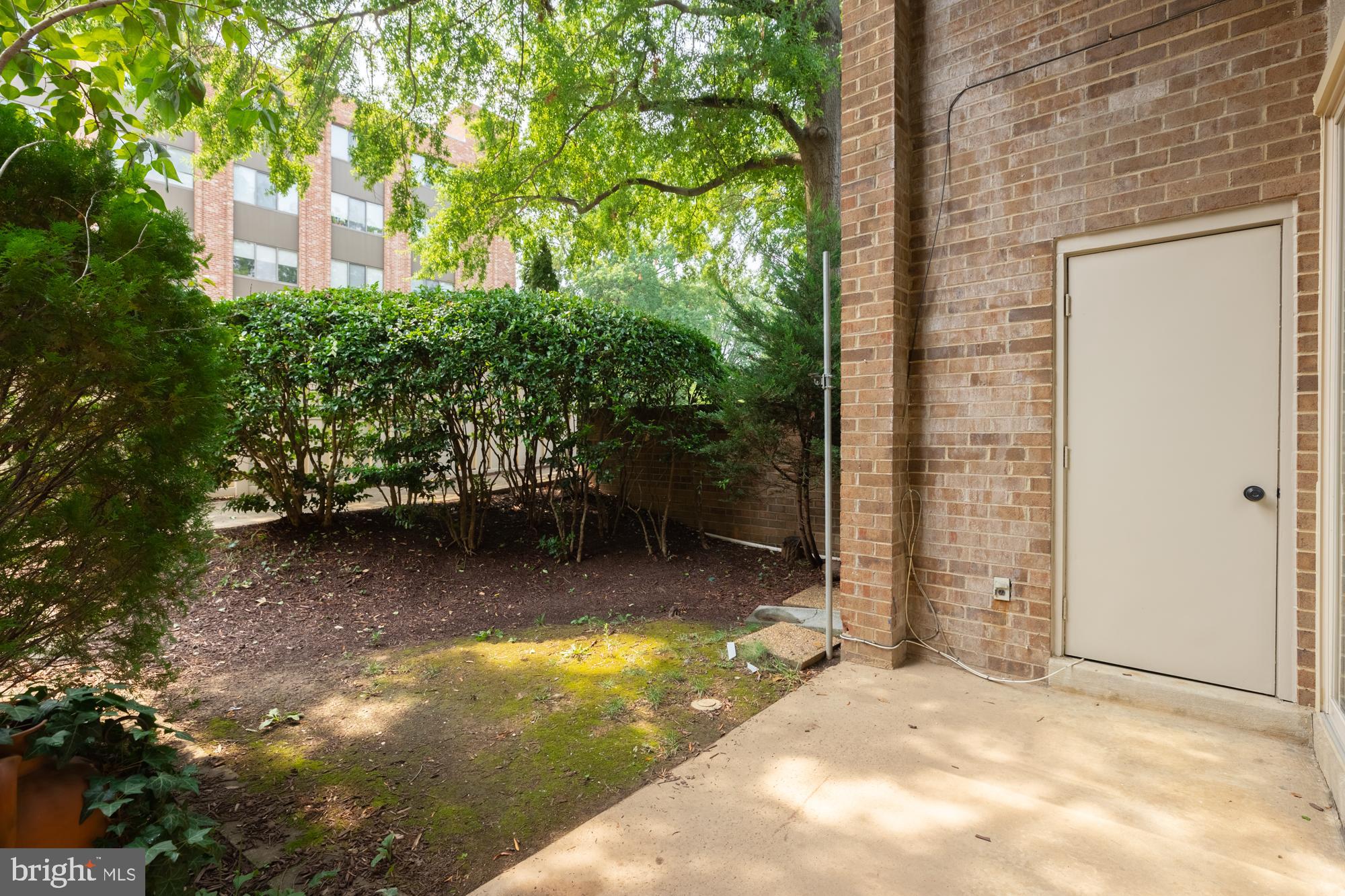 SOUTHAMPTON - Residential