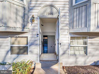 BRIGHTON COMMONS - Residential Lease