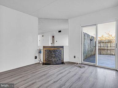 BRIGHTON COMMONS - Residential Lease