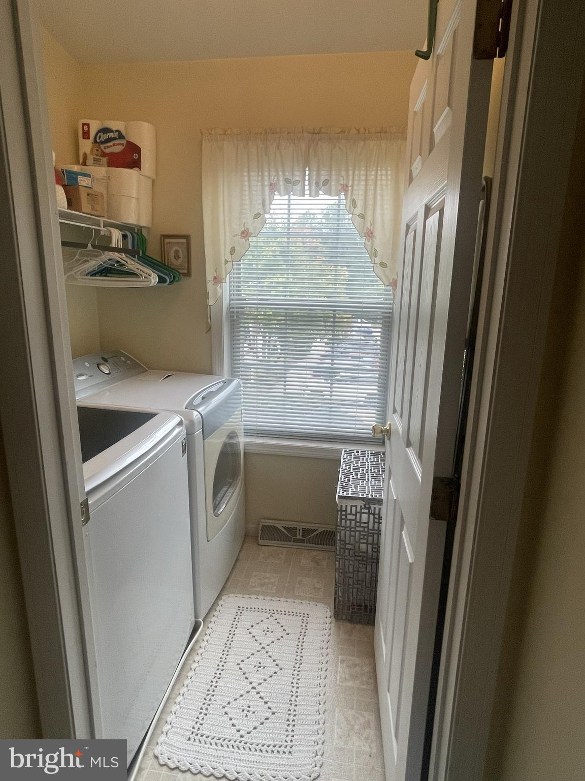 NEW COLONY VILLAGE - Residential