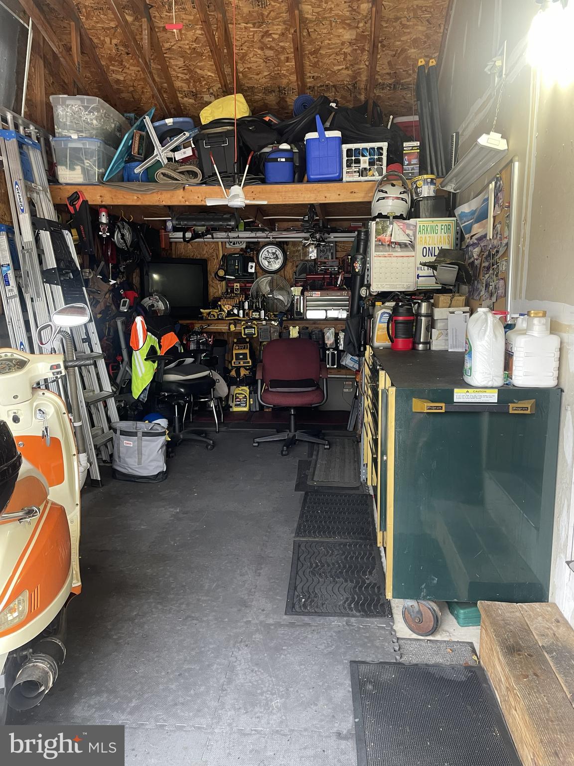 NEW COLONY VILLAGE - Residential