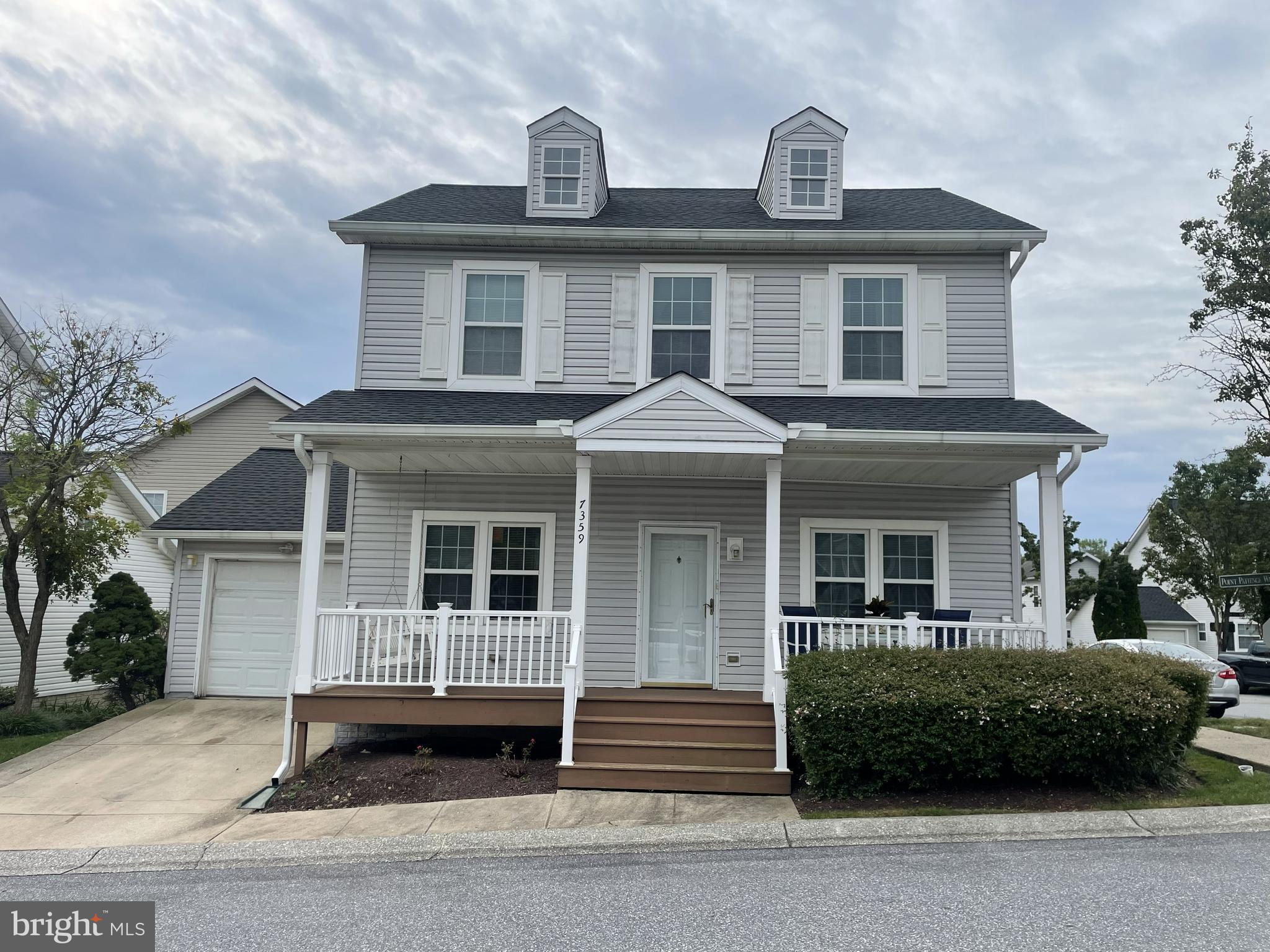 NEW COLONY VILLAGE - Residential