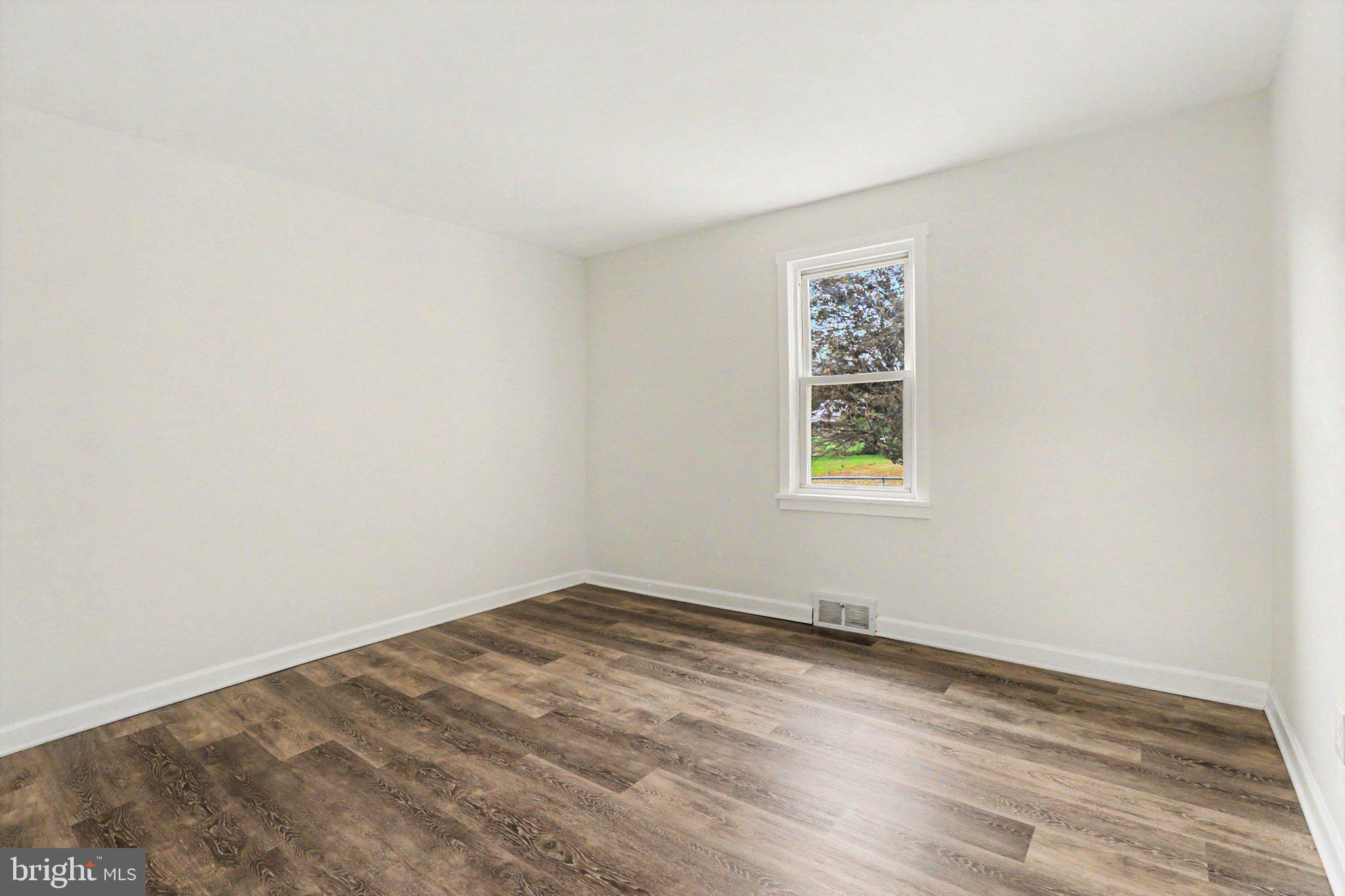 SHIPPENSBURG - Residential