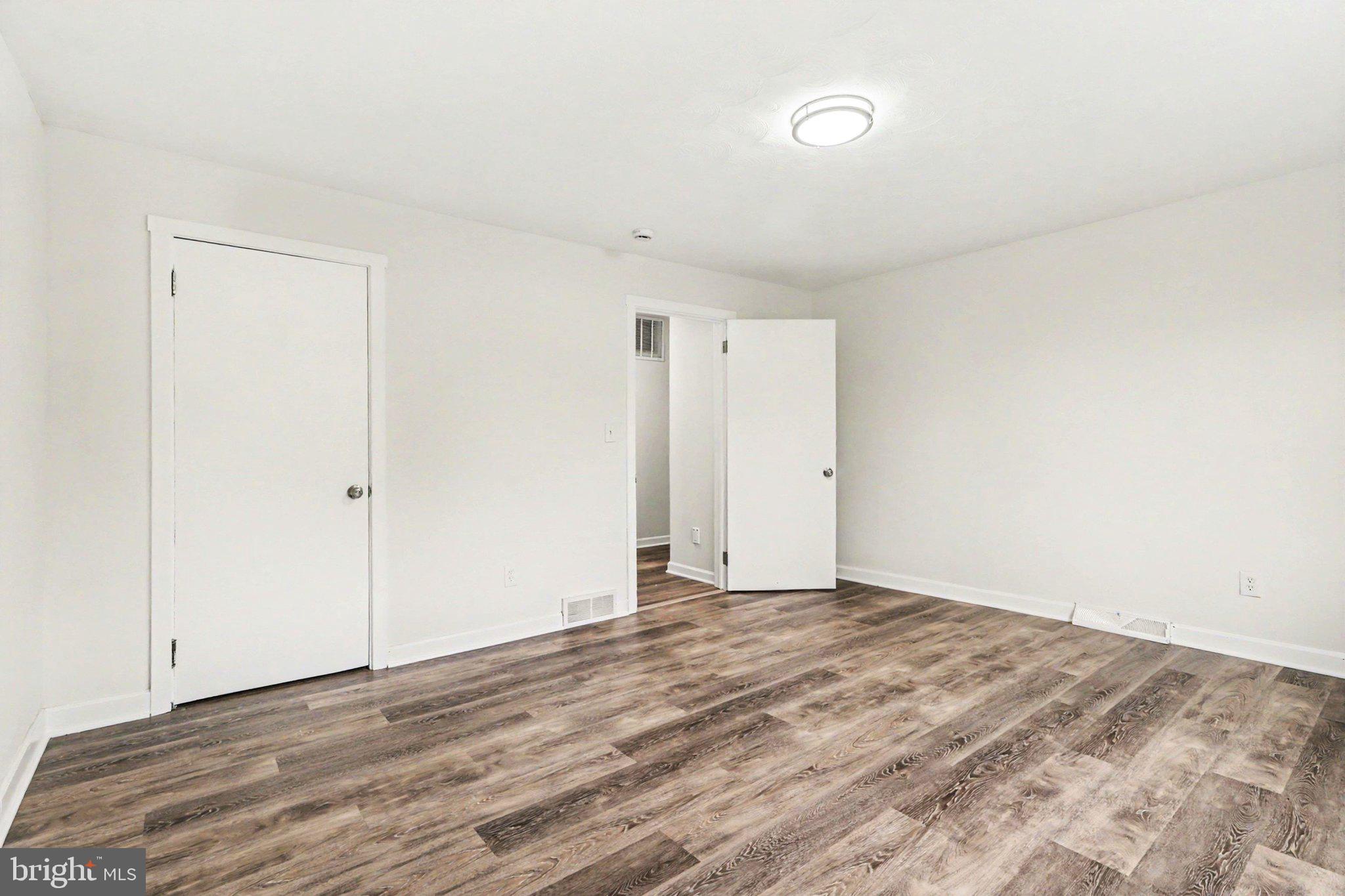 SHIPPENSBURG - Residential