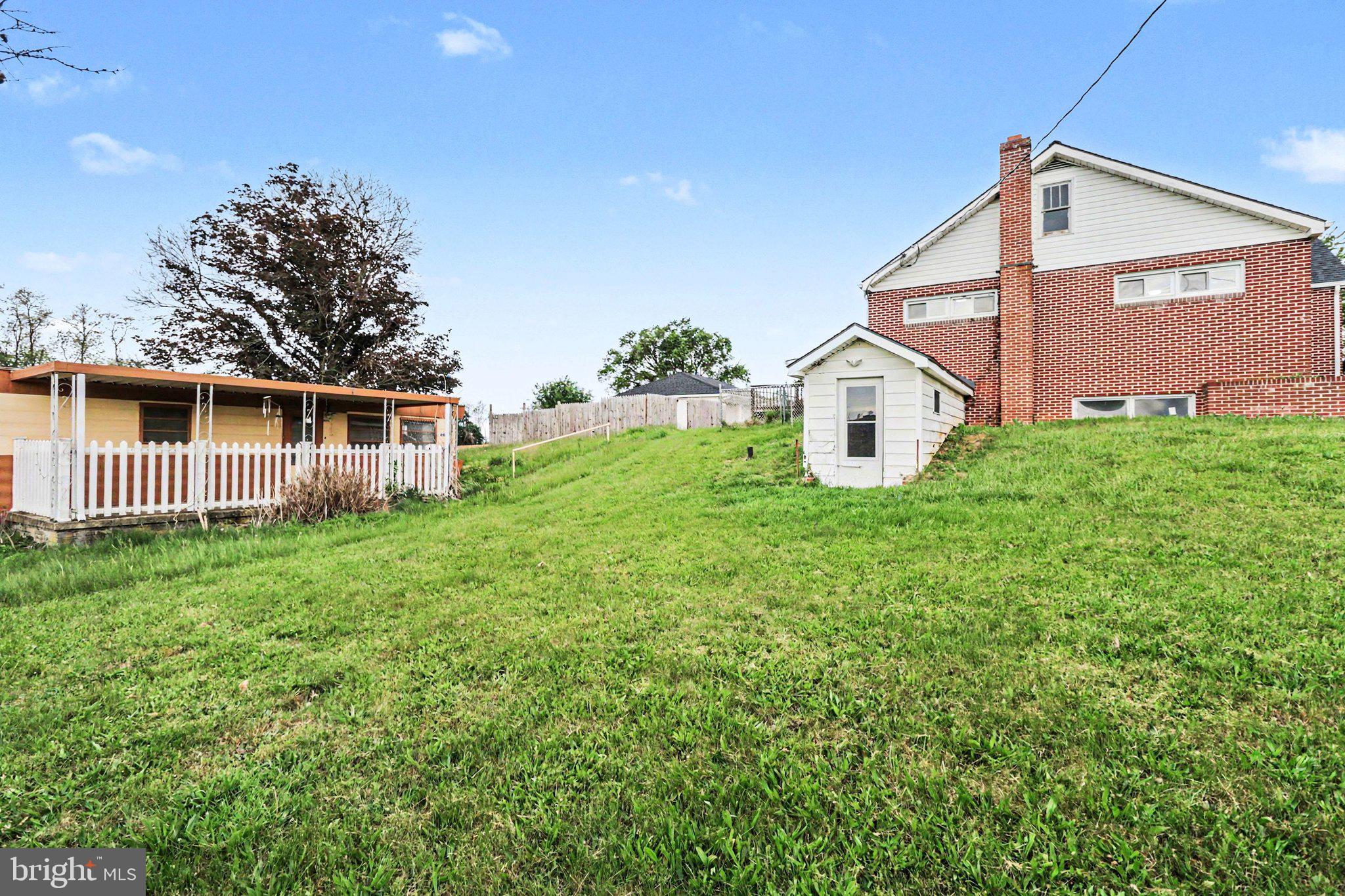 SHIPPENSBURG - Residential