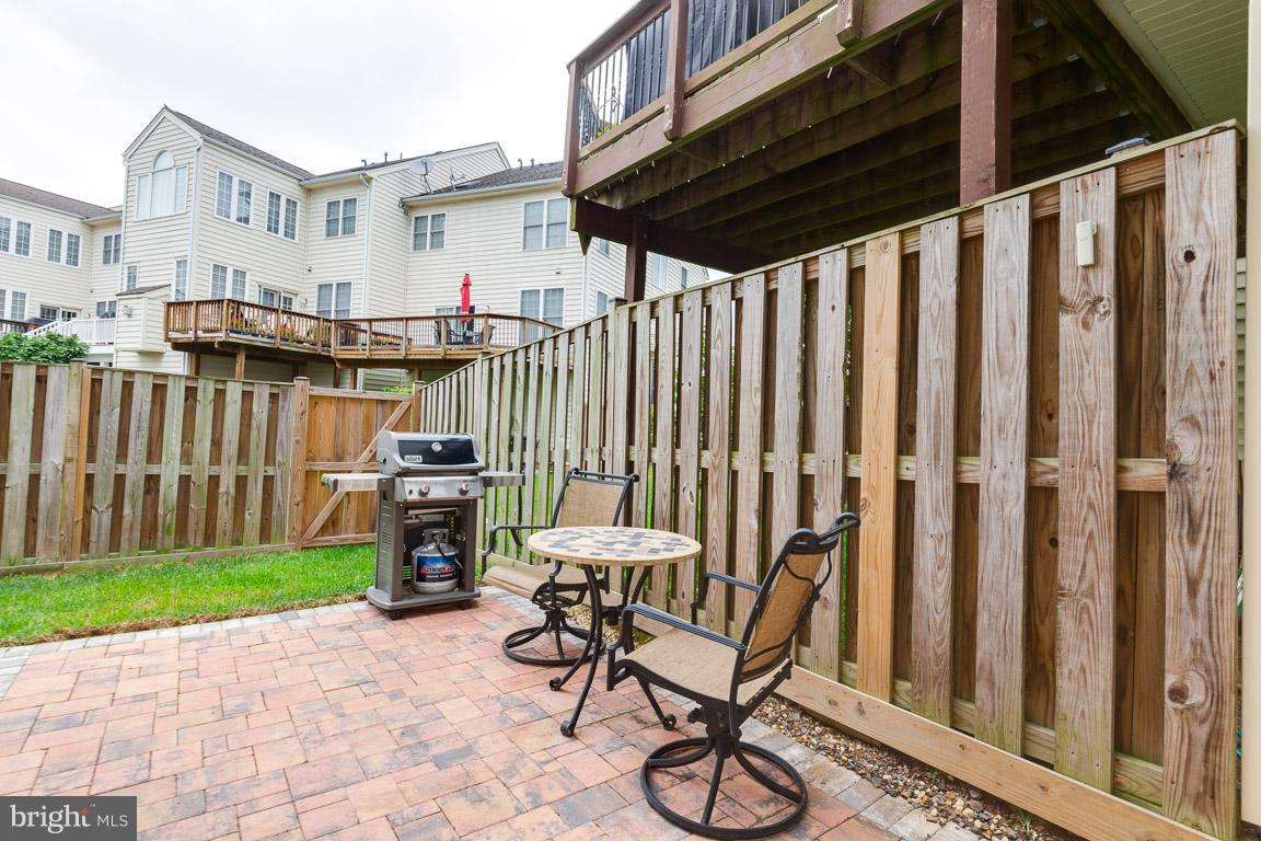 SOUTH RIDING - Residential