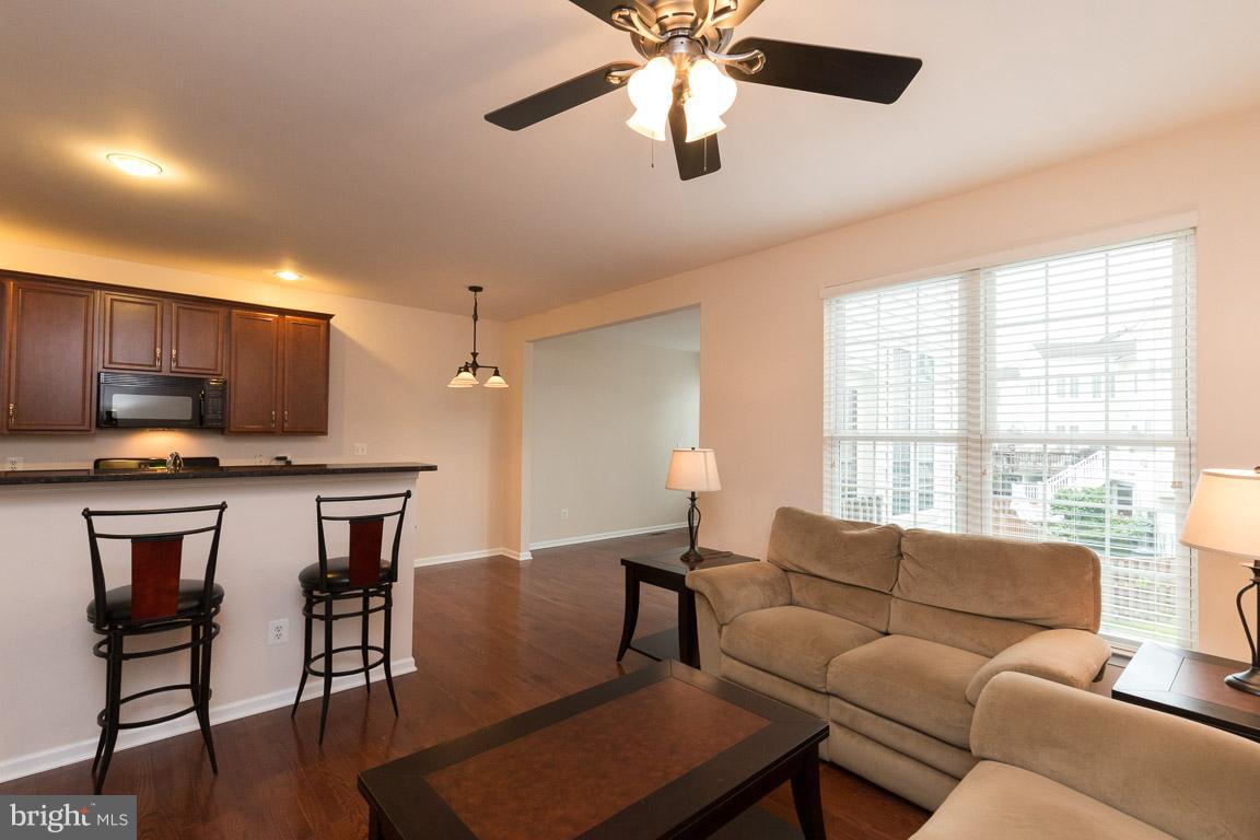 SOUTH RIDING - Residential