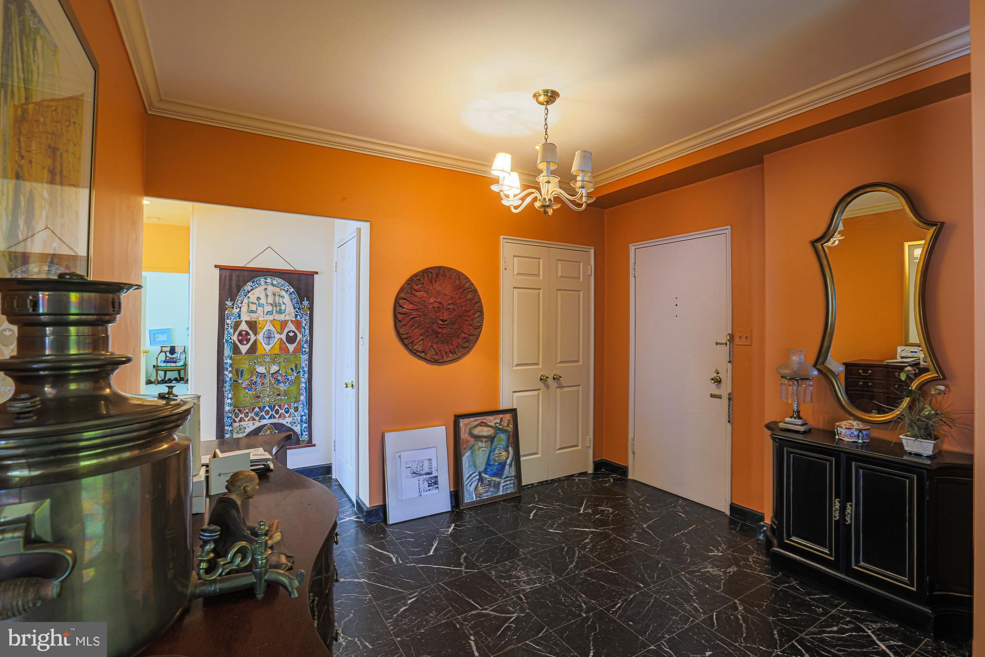 ELEVEN SLADE - Residential