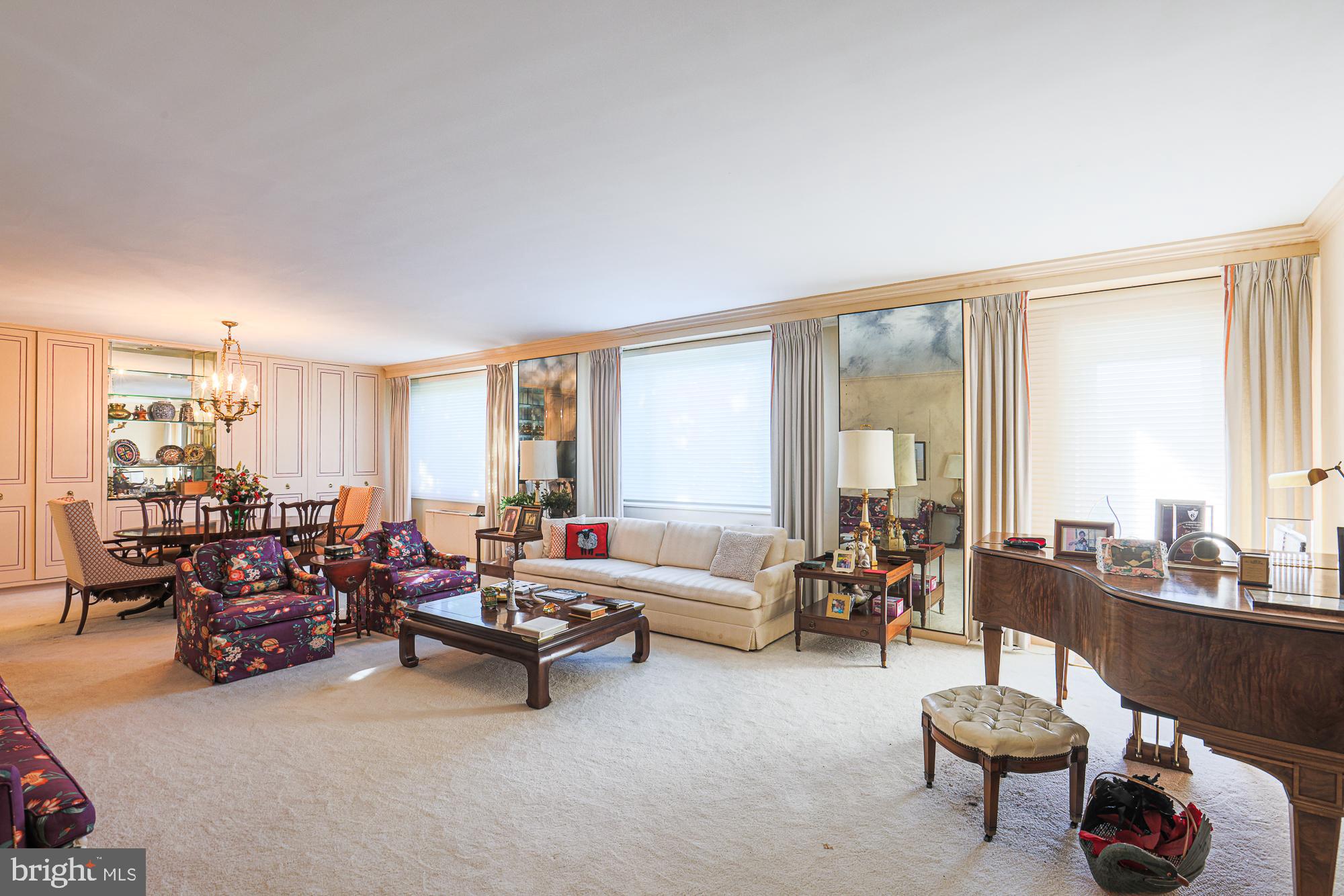 ELEVEN SLADE - Residential