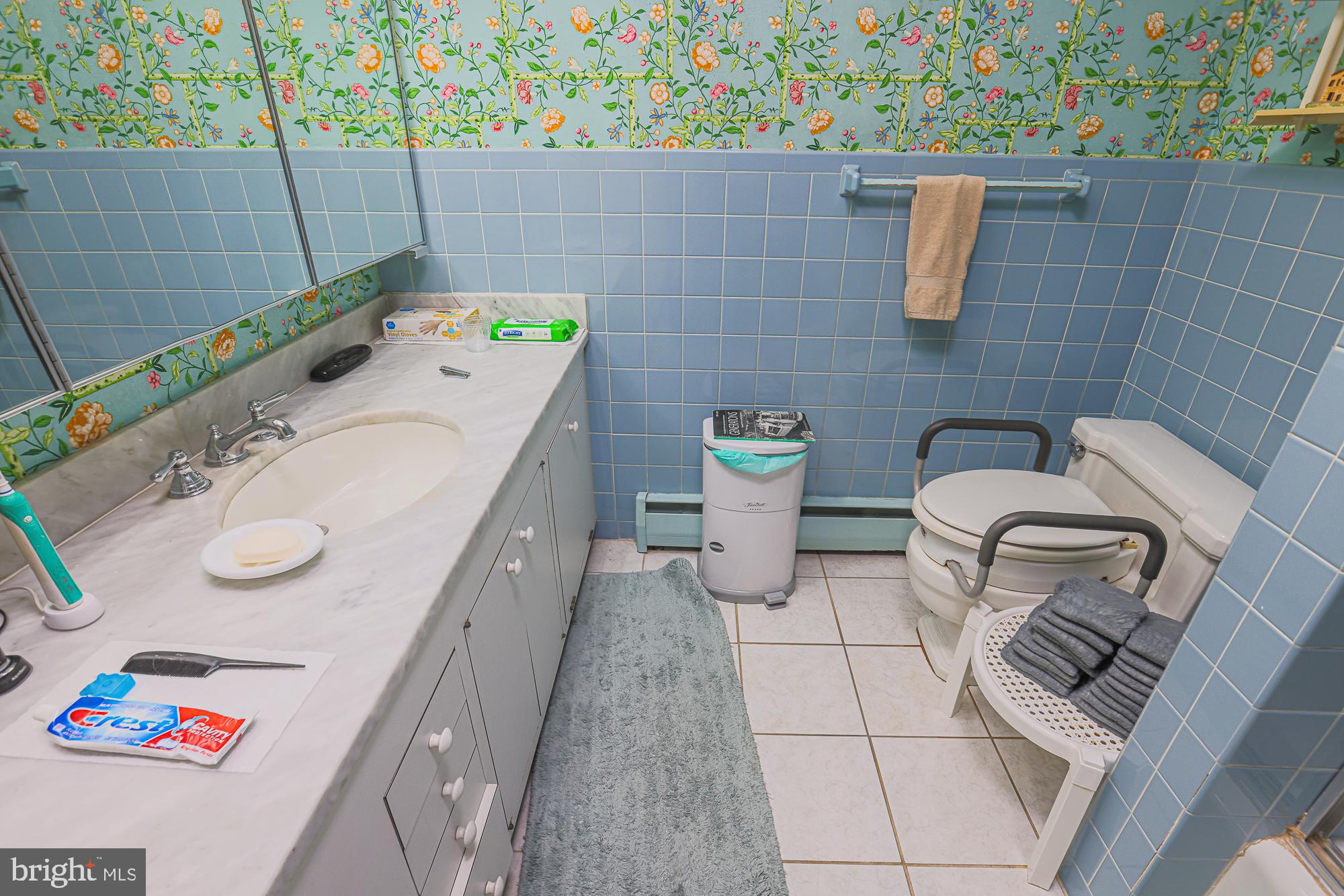 ELEVEN SLADE - Residential