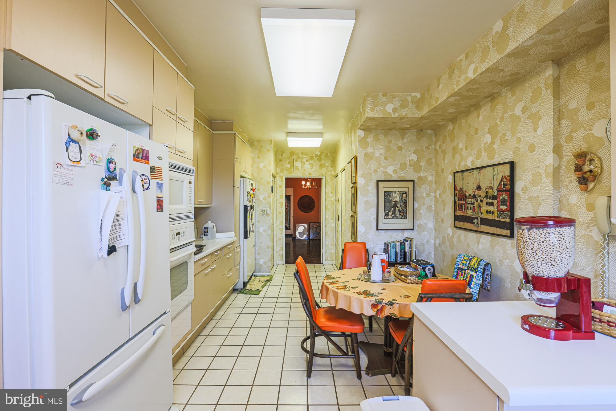 ELEVEN SLADE - Residential