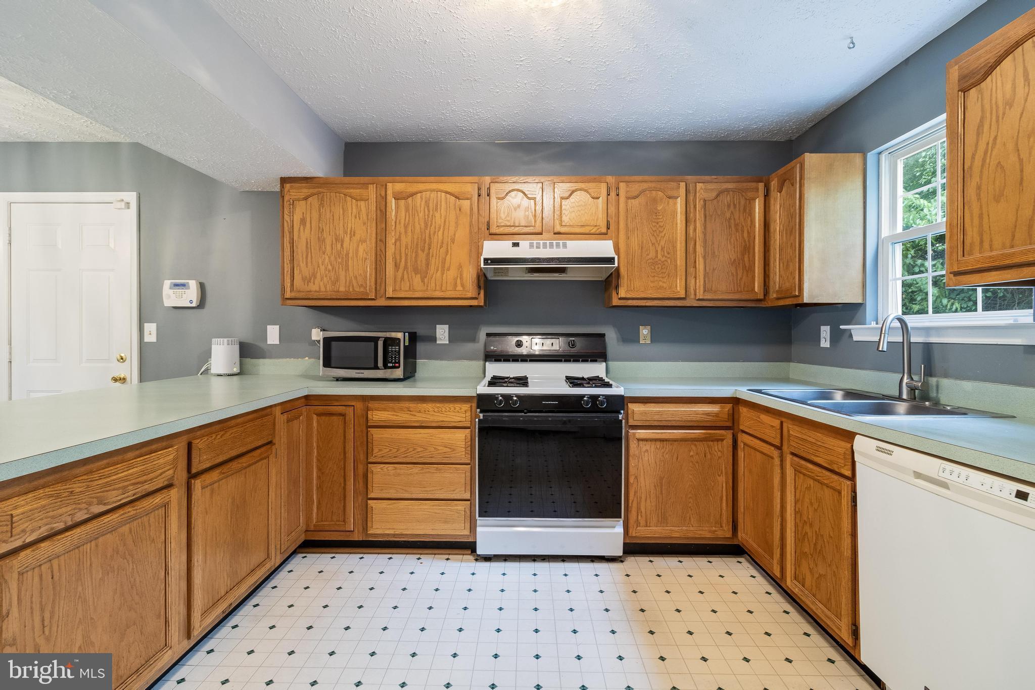 ST CHARLES DORCHESTER - Residential