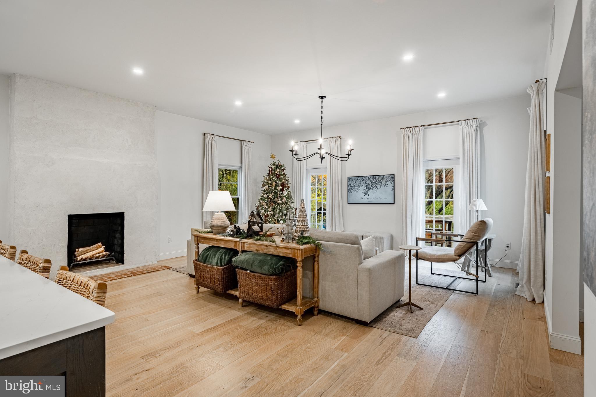 FAIRVILLE - Residential