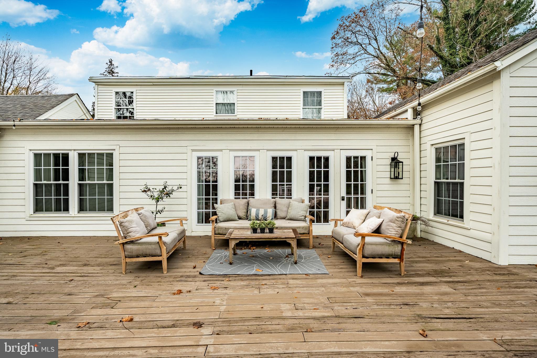 FAIRVILLE - Residential