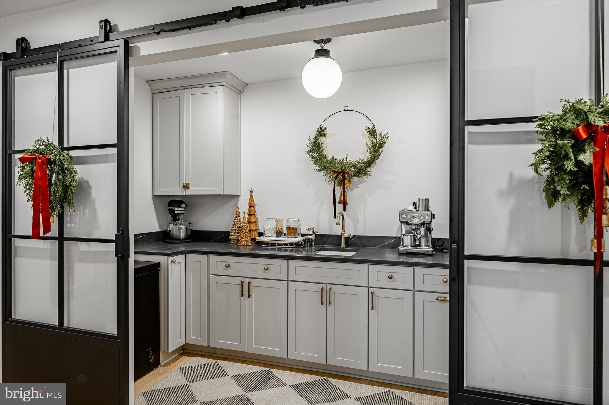 FAIRVILLE - Residential