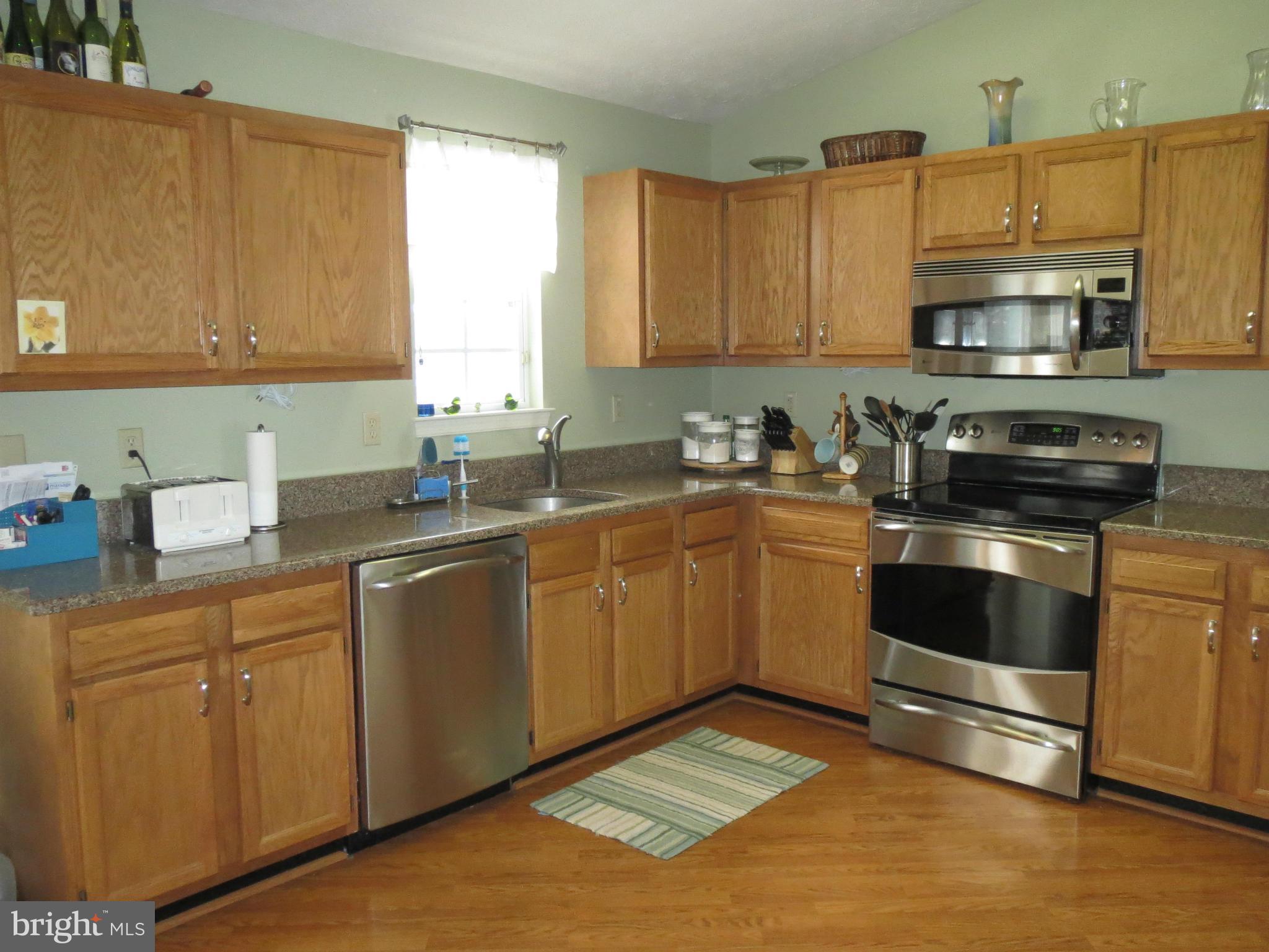 WOODLAND MANOR - Residential Lease