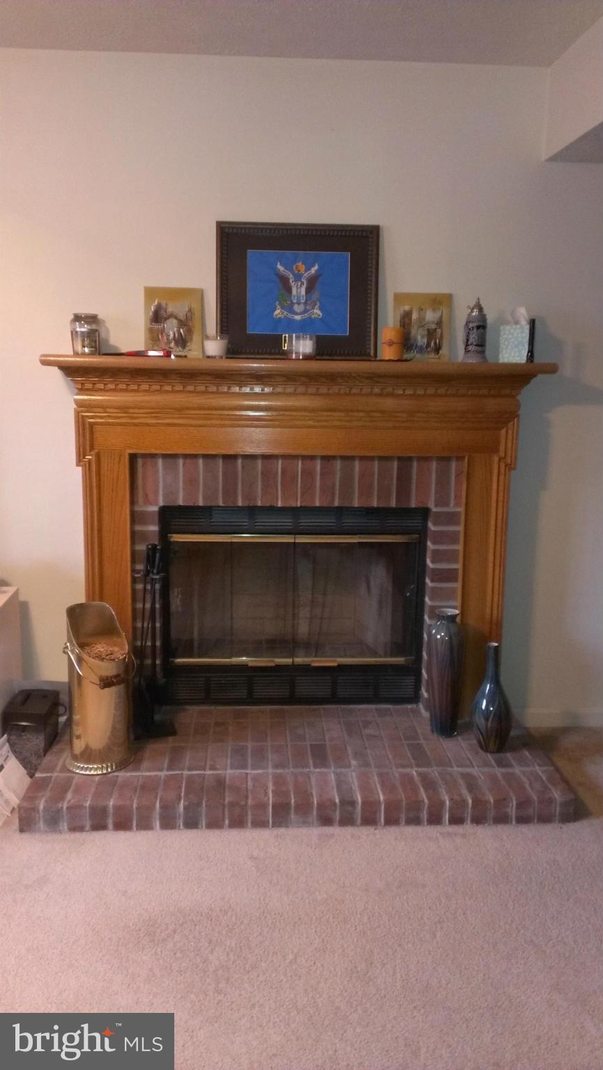 WOODLAND MANOR - Residential Lease