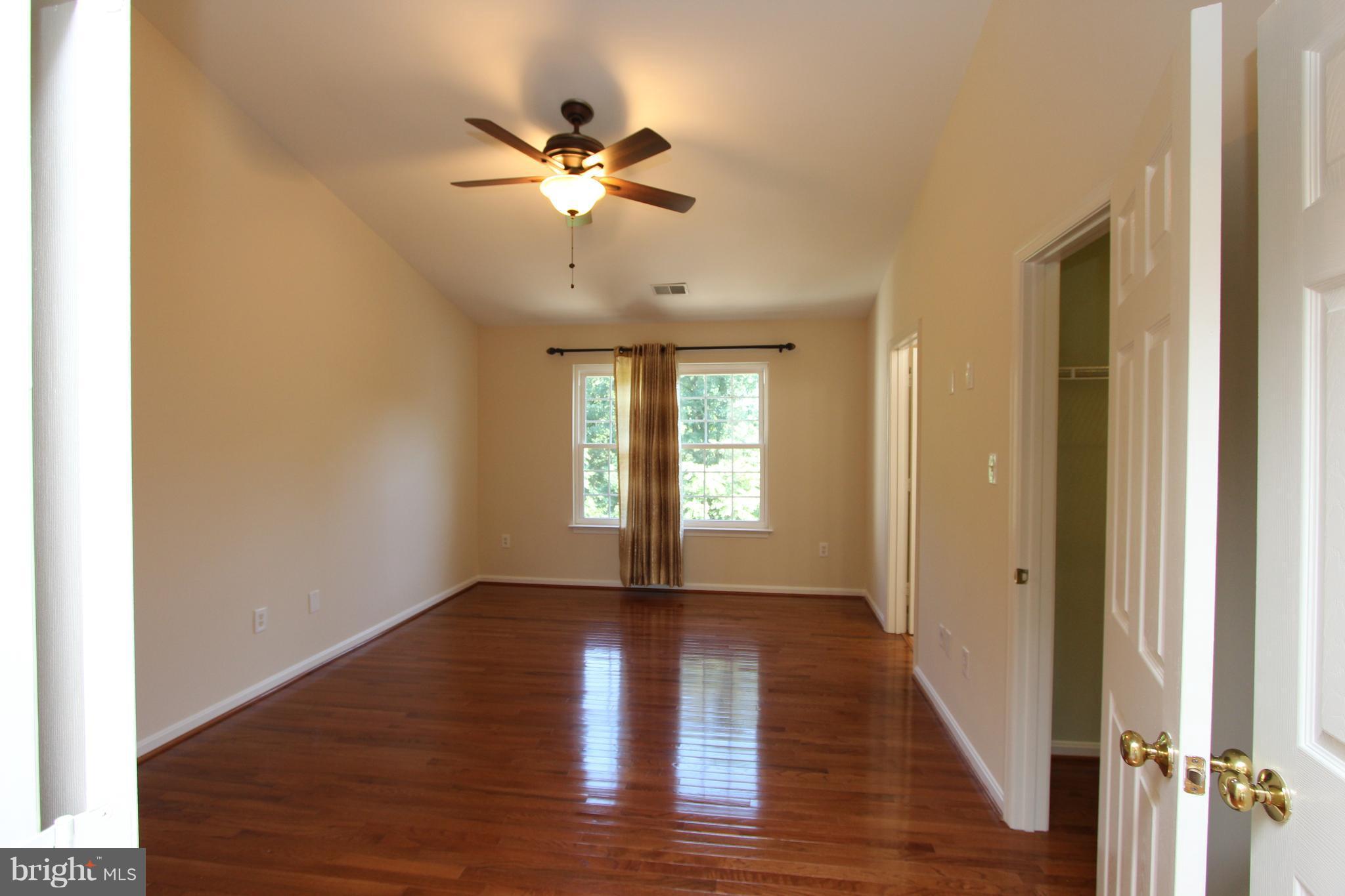 KINGSTOWNE - Residential