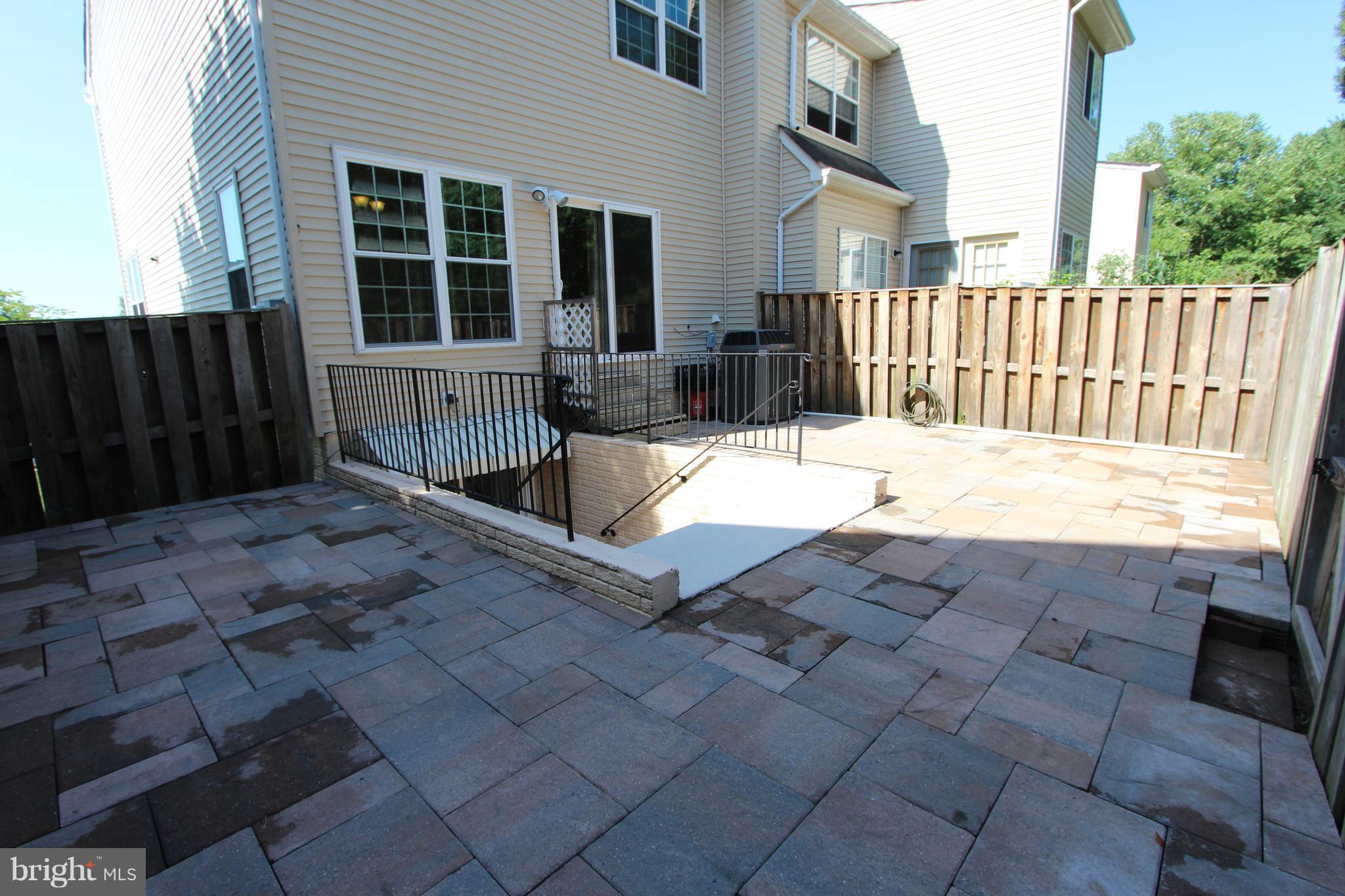 KINGSTOWNE - Residential