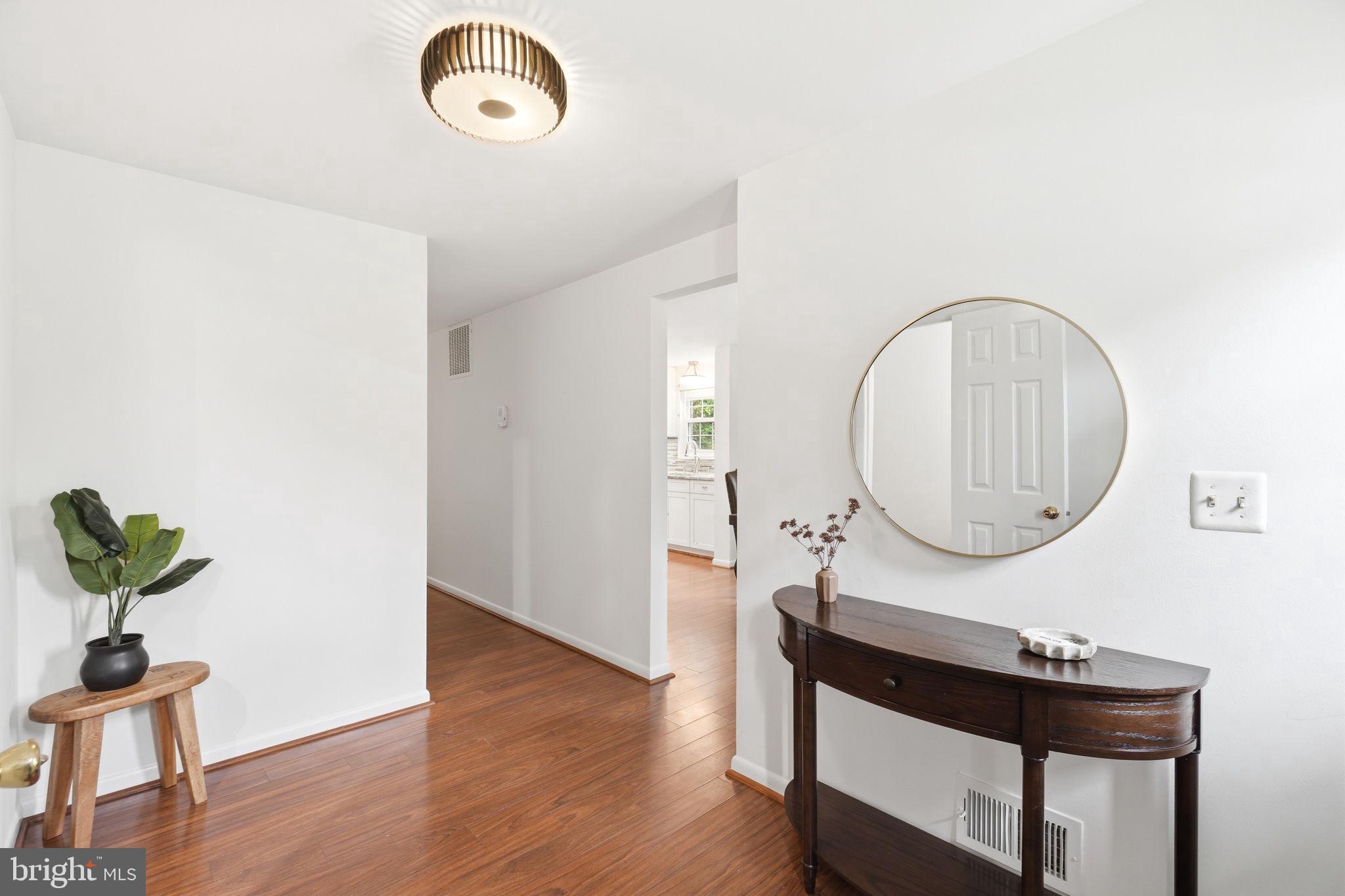6040 HEATHWICK COURT