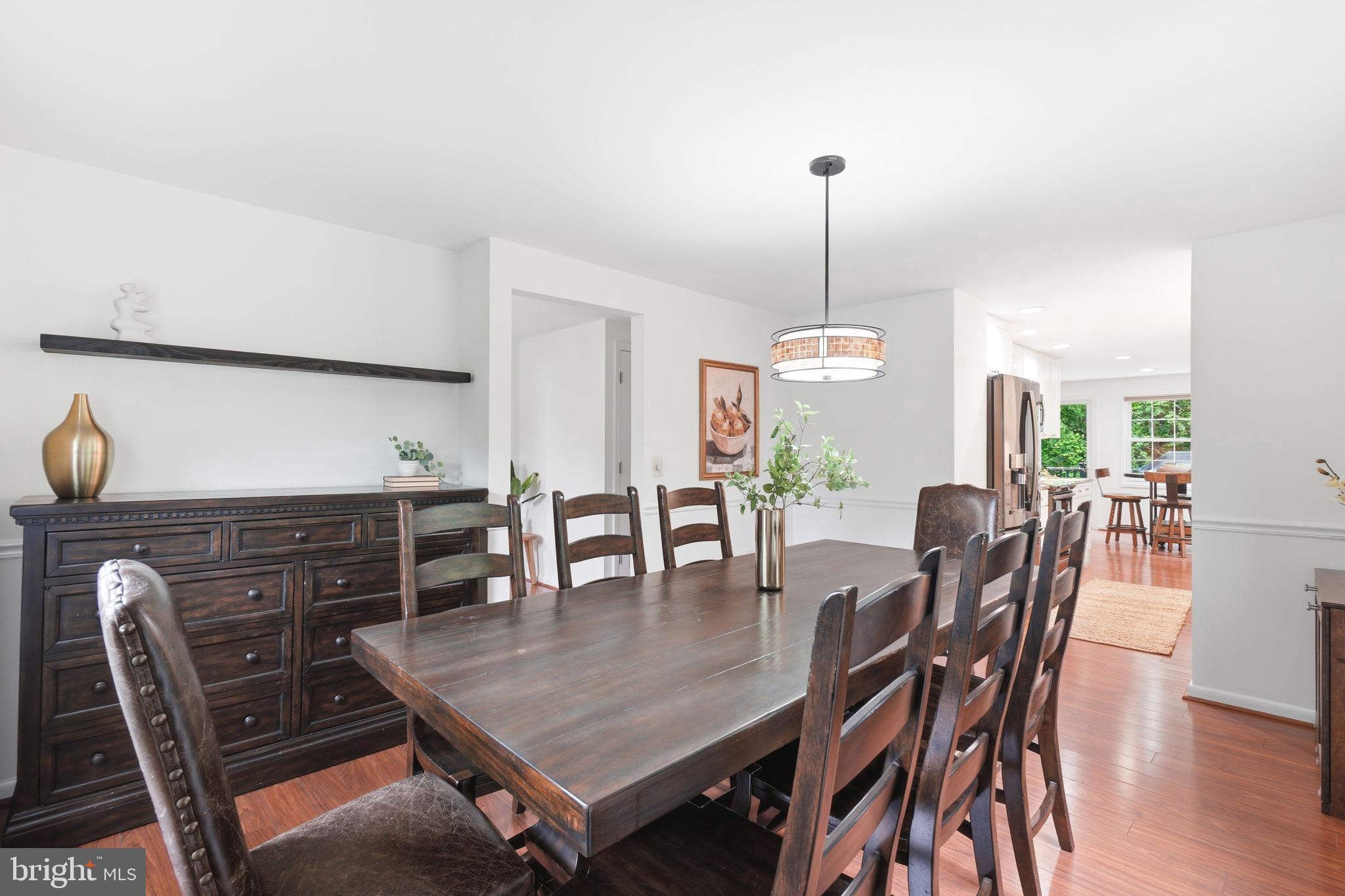 6040 HEATHWICK COURT