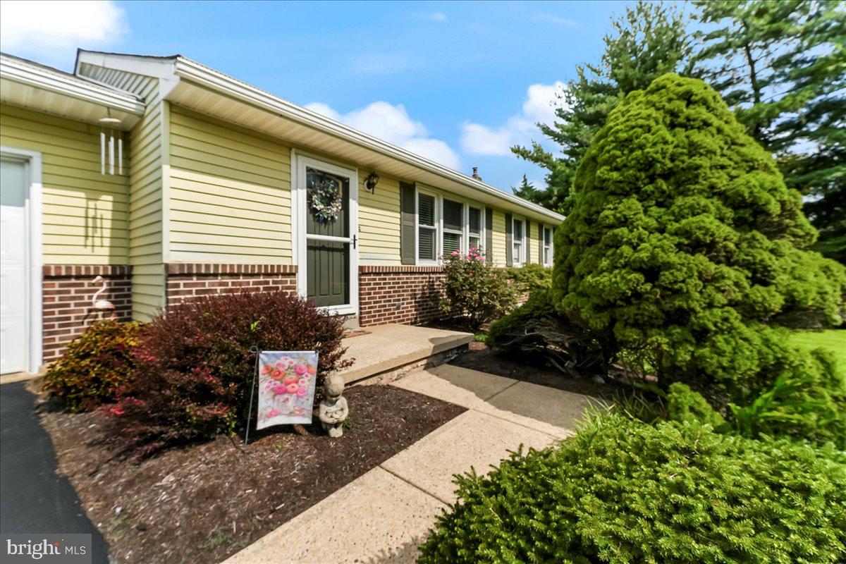 FOX KNOLL - Residential