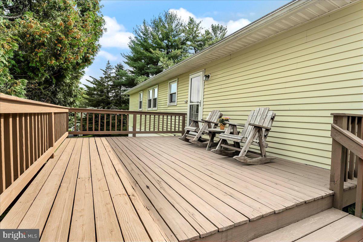 FOX KNOLL - Residential