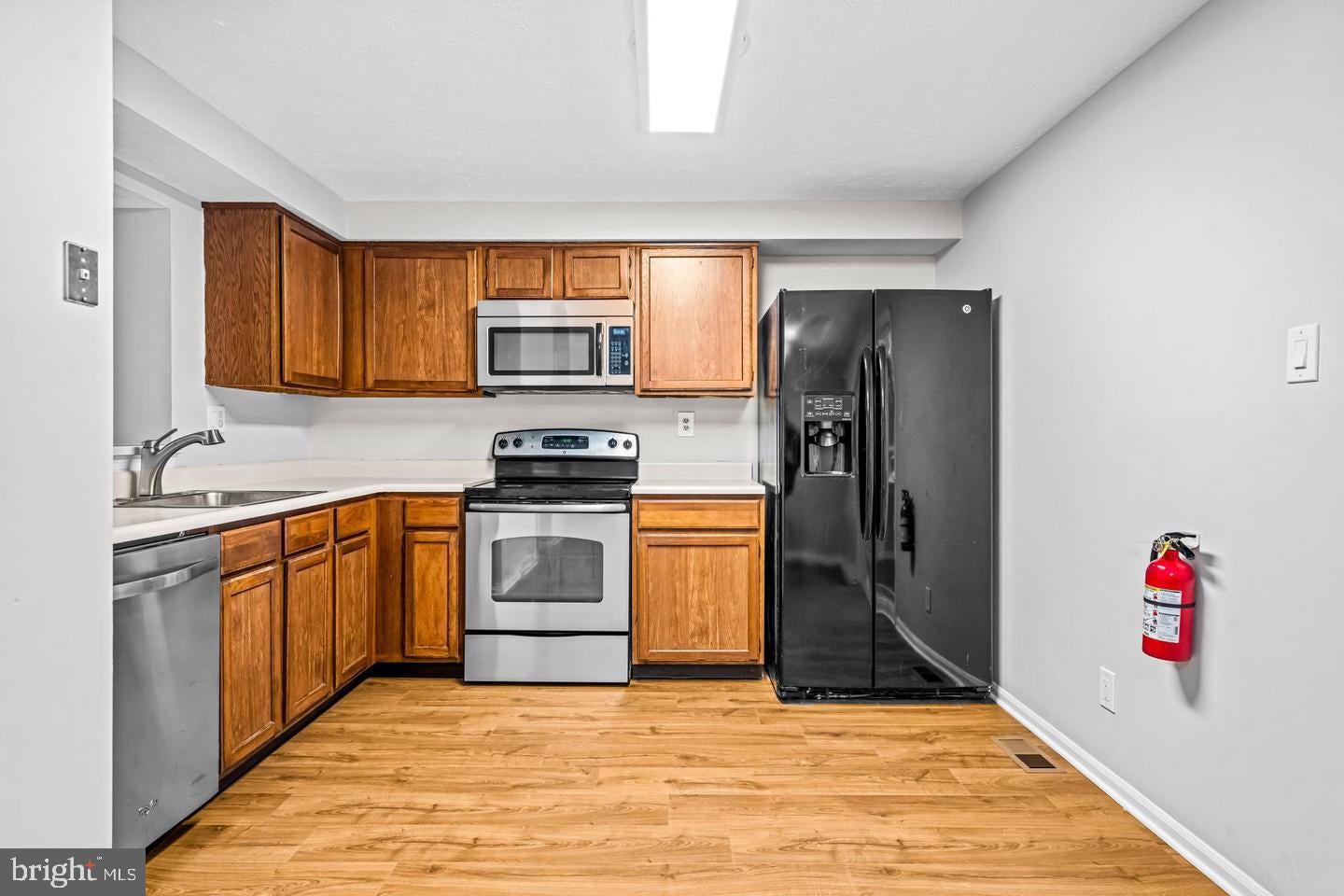 67 DORCHESTER CIRCLE