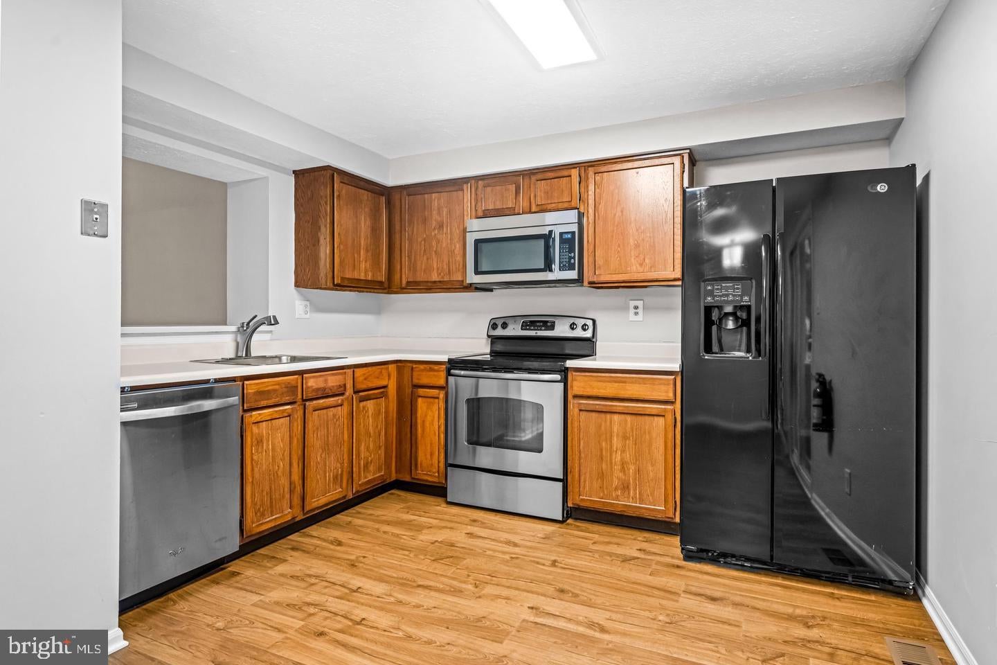 67 DORCHESTER CIRCLE