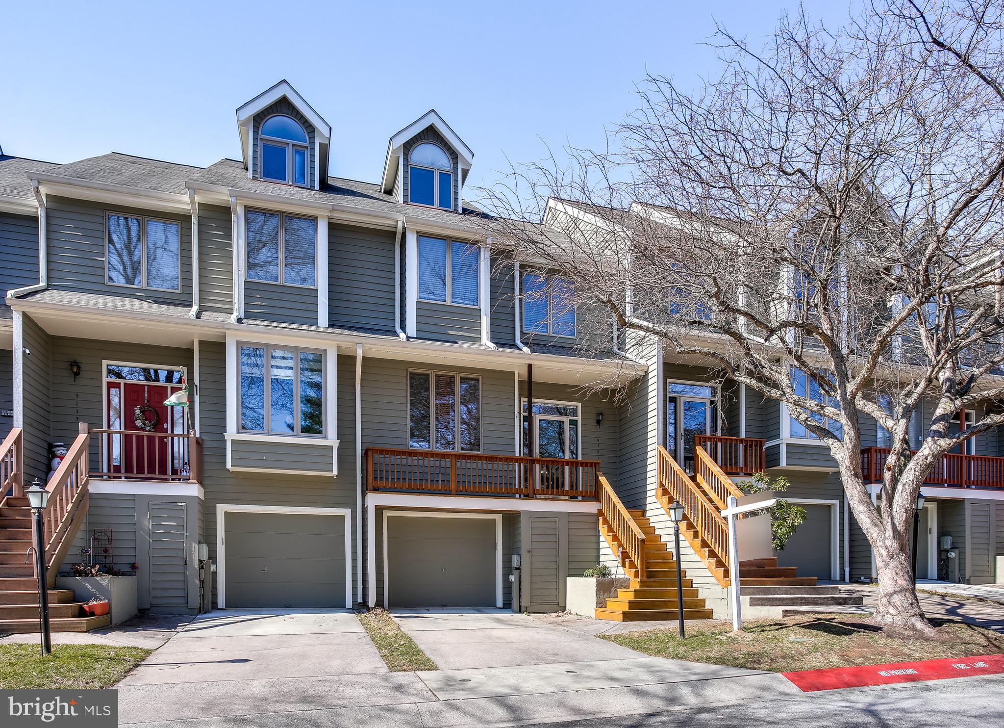 OFFERS DEADLINE: MARCH 5th by 6 pm-
4 Levels of living space at Forsgate on the Green! This home has a lovely top-level loft that could be used as a 4th bedroom or bonus room! The main level boasts an open floor plan with lots of natural light, hardwood floors, a sunk-in living room with sliders to deck, a dining area, eat-in kitchen and powder room. The garage level has a large family room with pellet stove, sliders to the brick patio, a half bath and the laundry room. On the upper level are 3 spacious bedrooms, cathedral ceilings, 2 full baths. The 4th level can be used as an additional bedroom/office/playroom.
Enjoy Fairway Hills Golf Club, Centennial Park, shopping, restaurants, and all that Columbia has to offer.