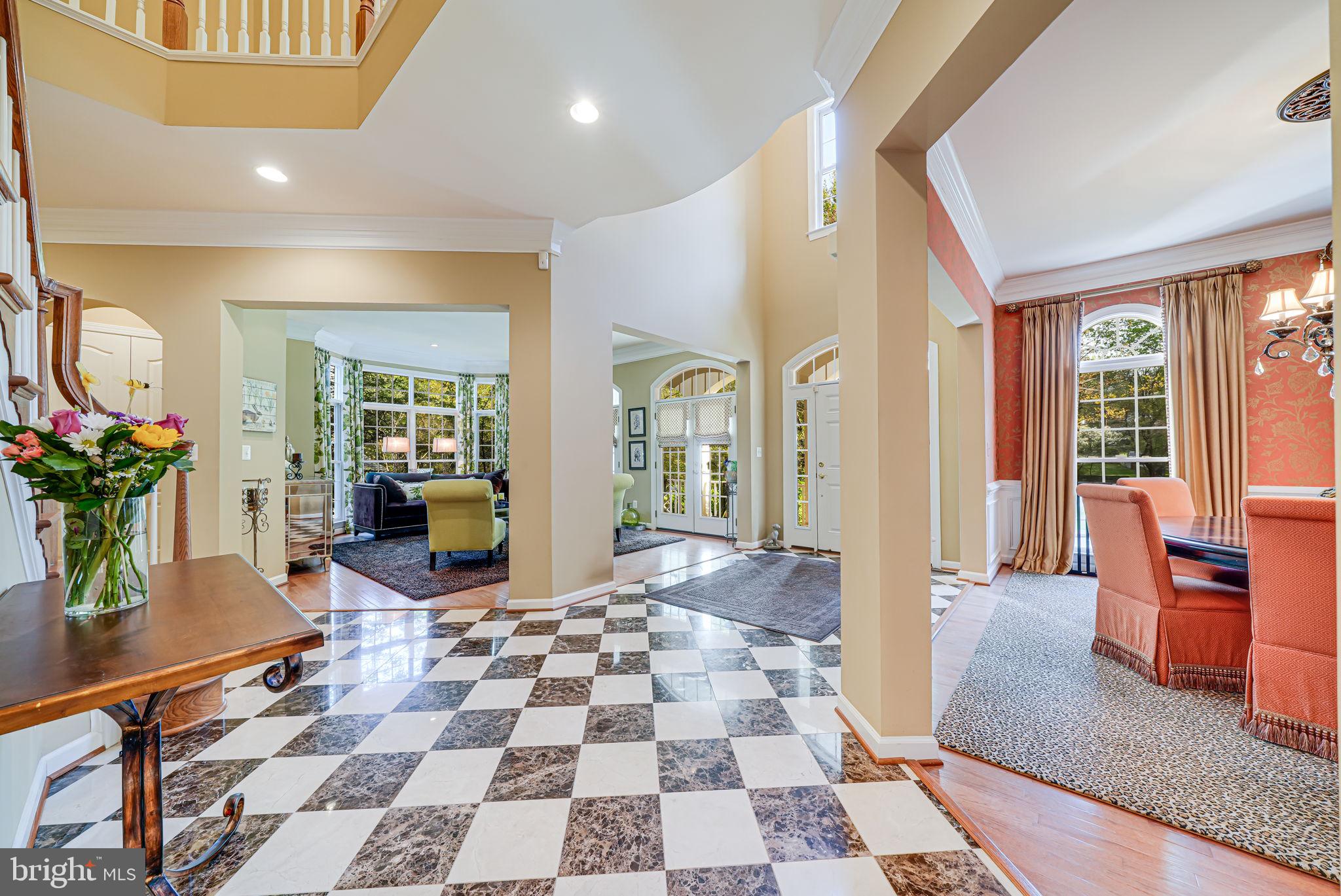 6424 RECREATION LANE