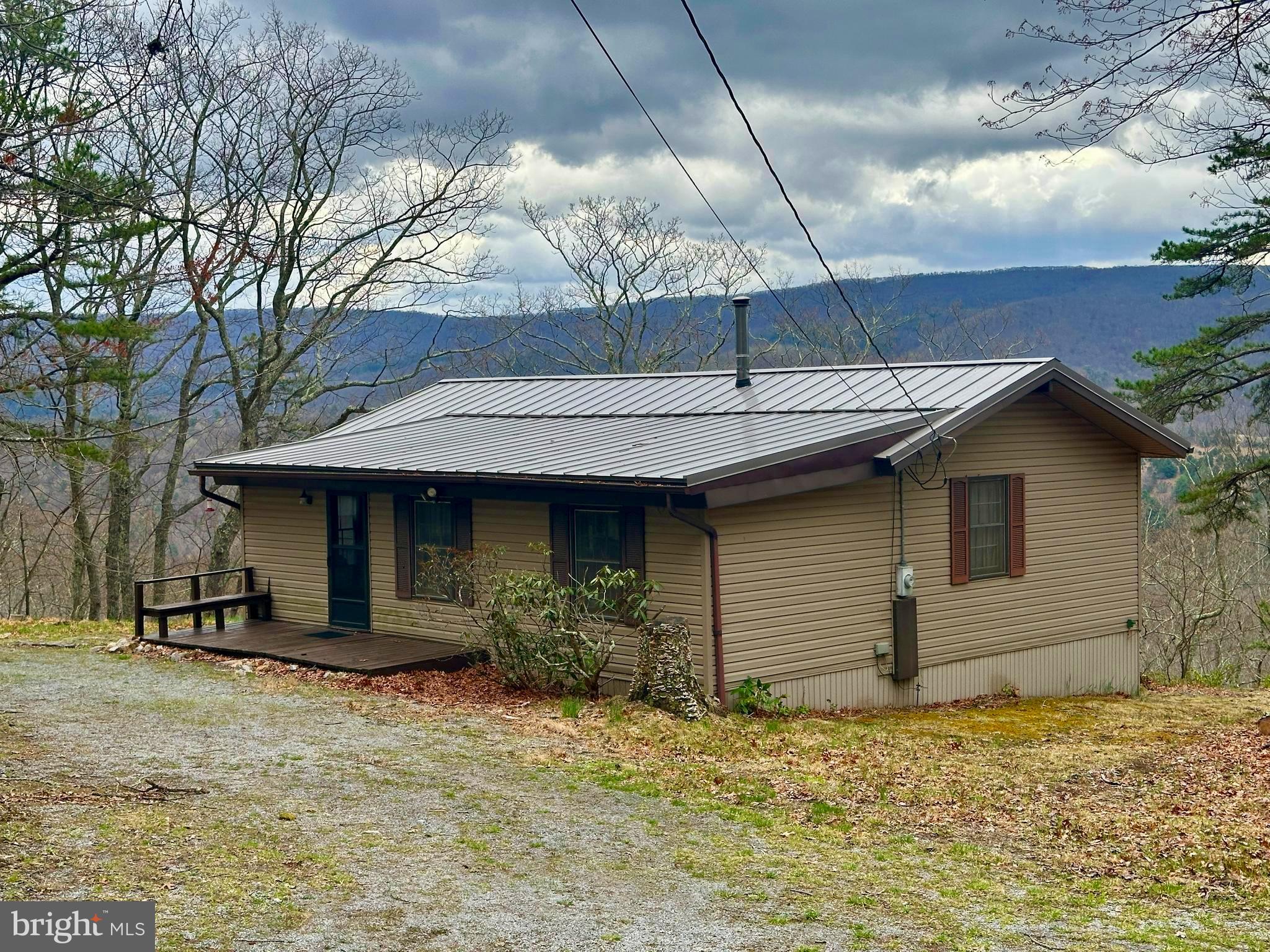 1402 HIGH VALLEY DRIVE