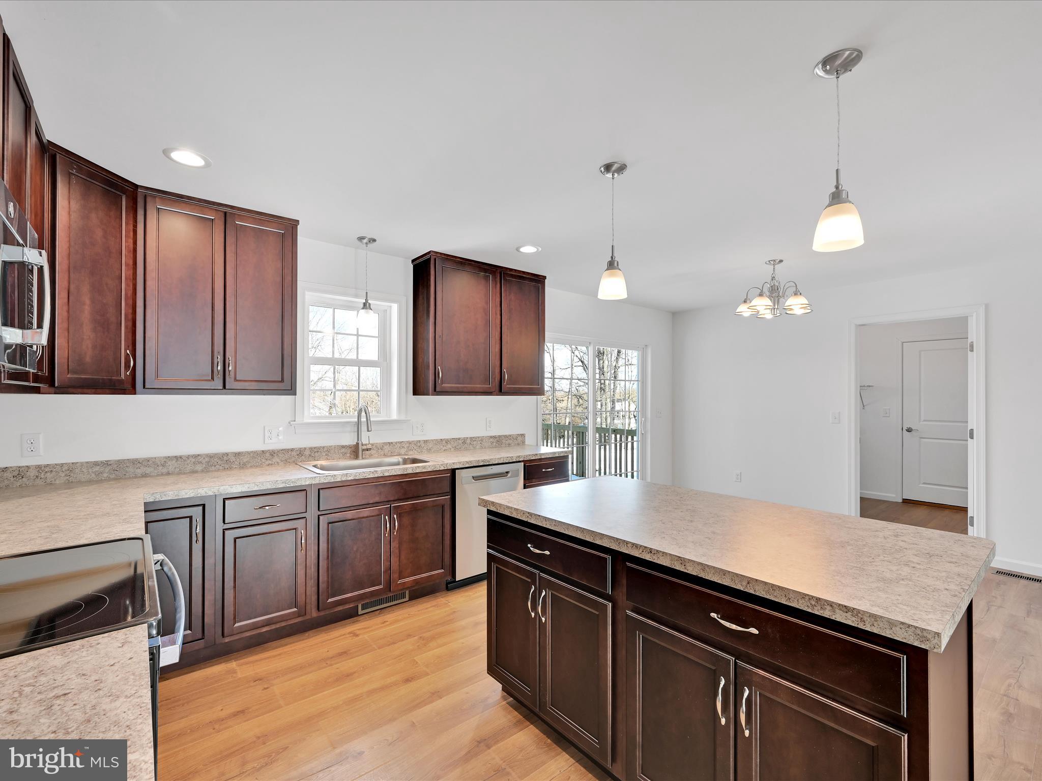 GREENWOOD FOREST - Residential