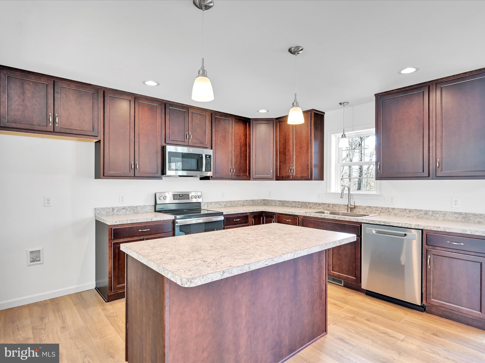 GREENWOOD FOREST - Residential