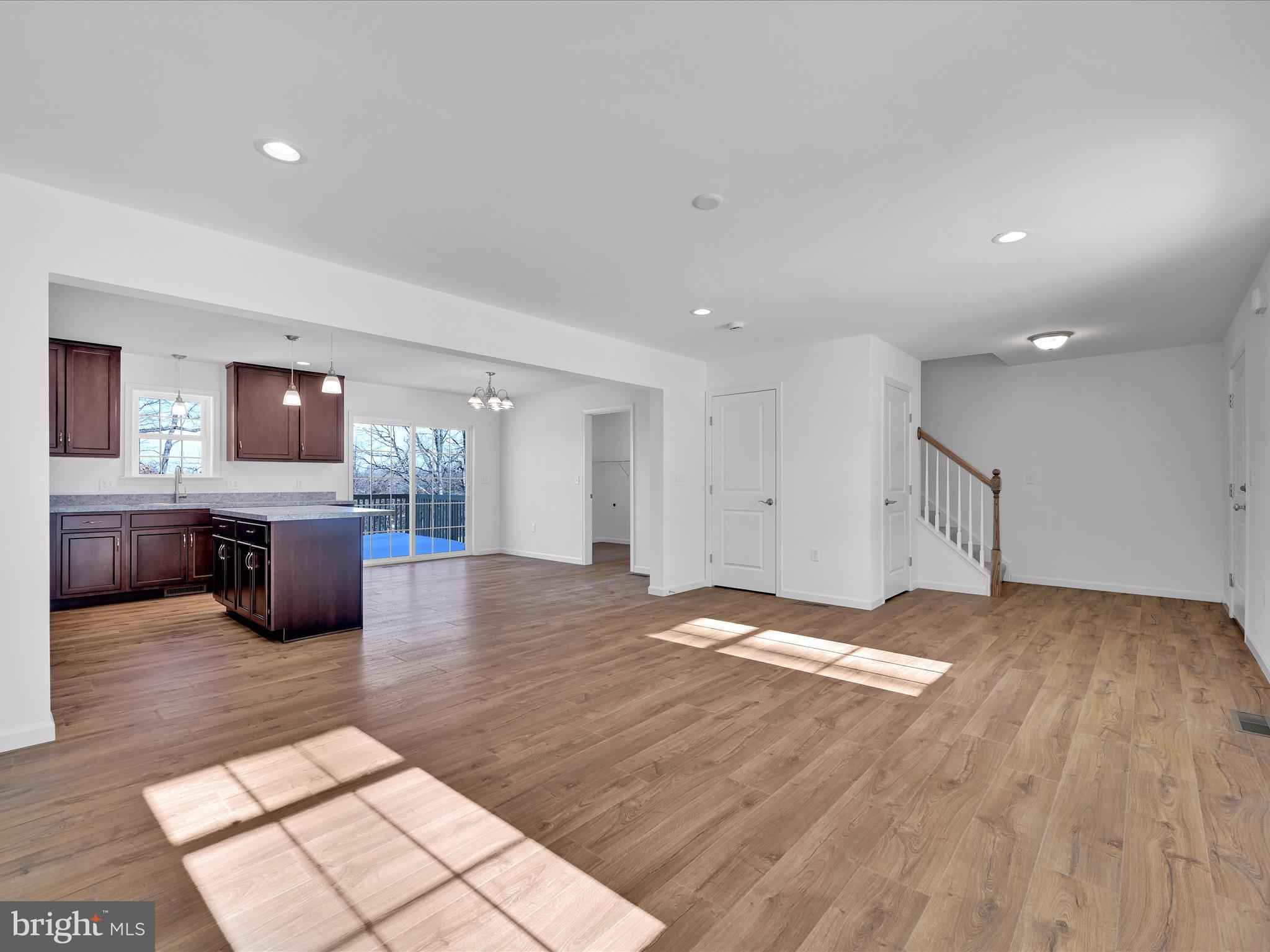 GREENWOOD FOREST - Residential