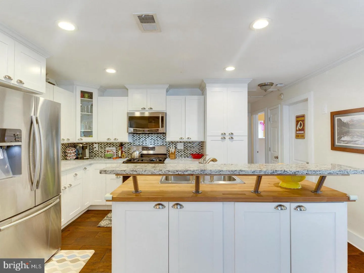 Falls Church, Virginia 22043, United States, 4 Bedrooms Bedrooms, ,3 BathroomsBathrooms,Residential,Pending,80713