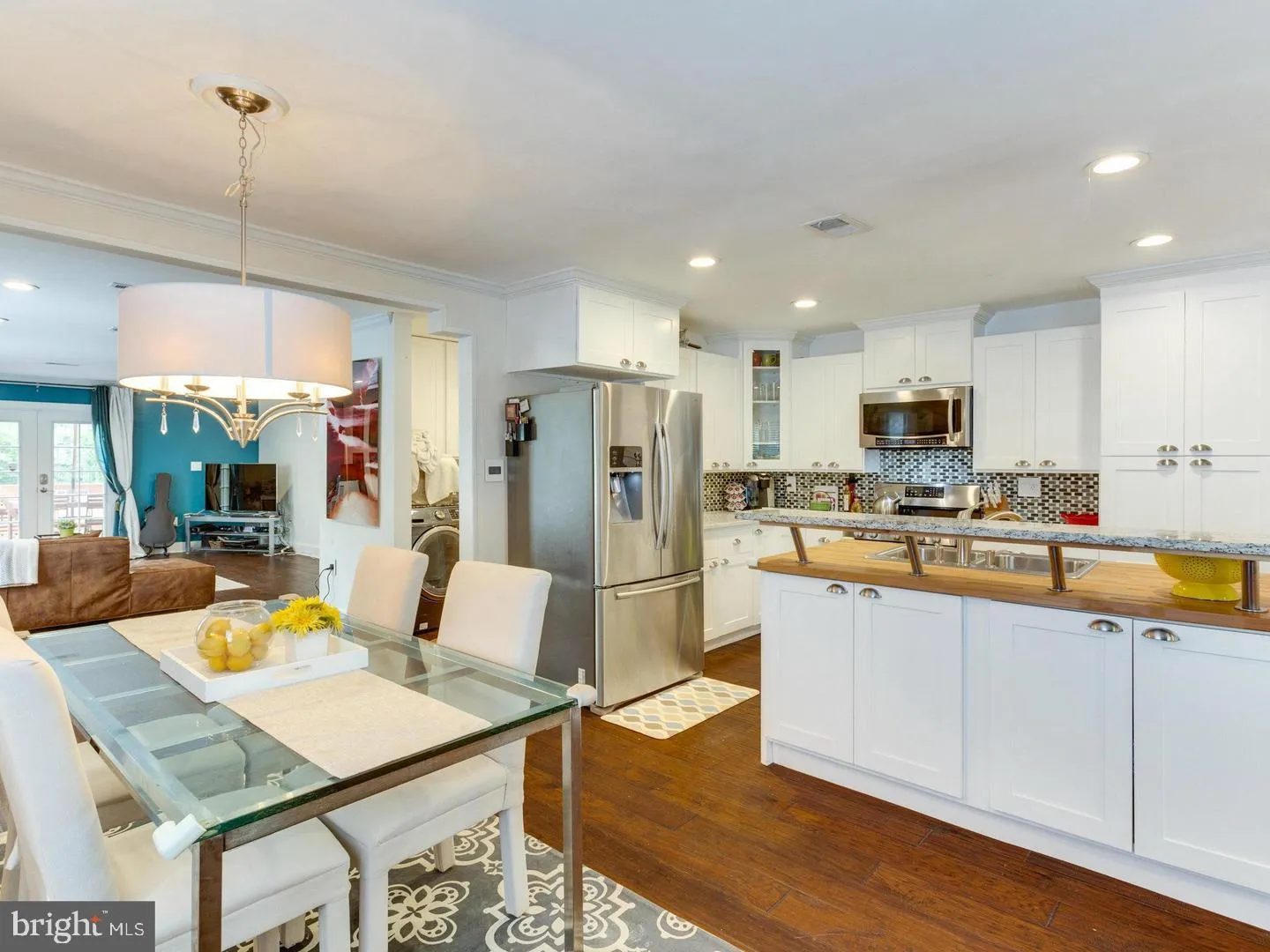 Falls Church, Virginia 22043, United States, 4 Bedrooms Bedrooms, ,3 BathroomsBathrooms,Residential,Pending,80713