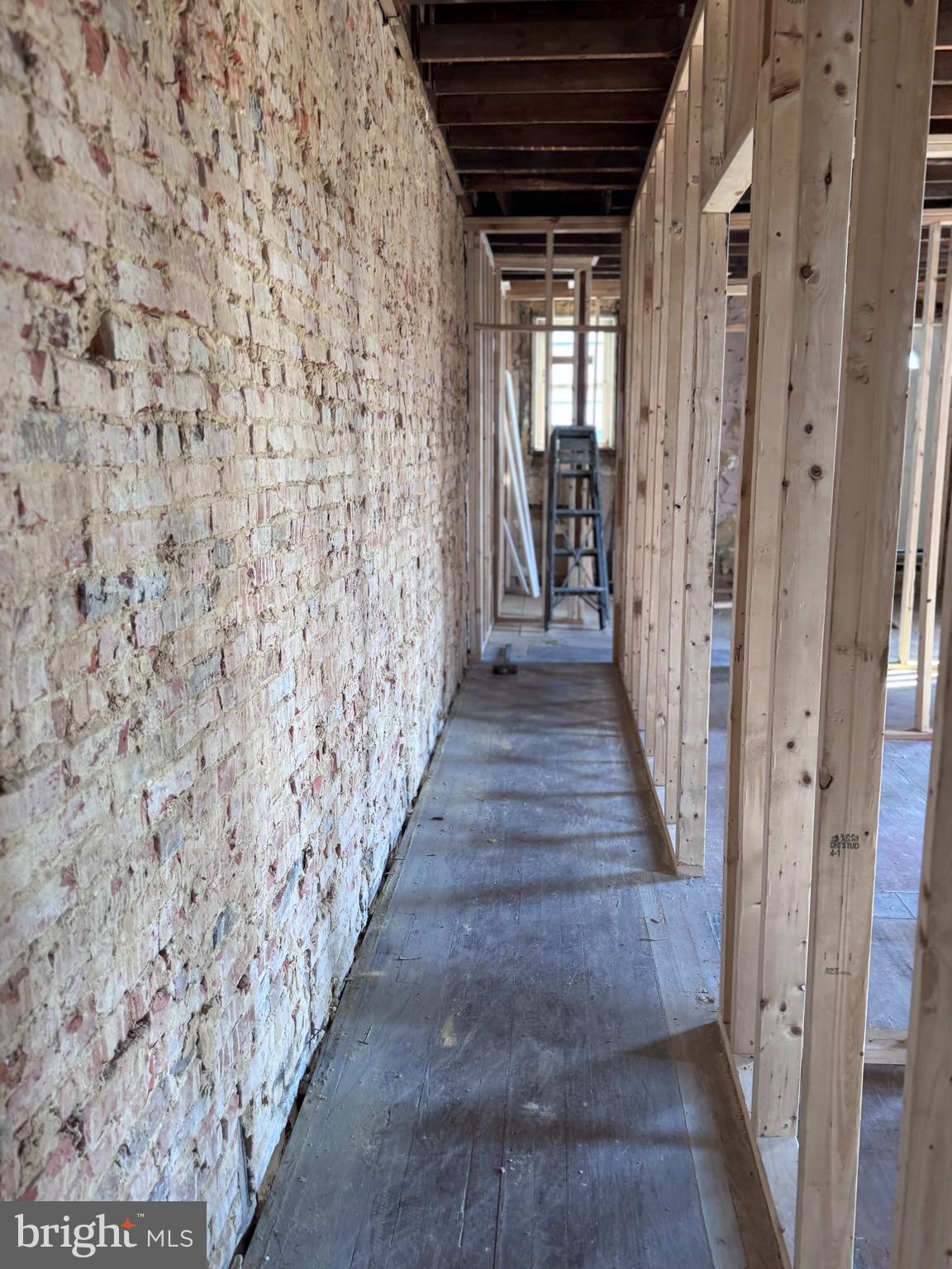 MIDTOWN EDMONDSON - Residential