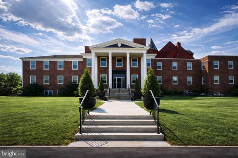 1200 E HIGH STREET 312 POTTSTOWN PA 19464