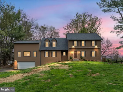 60 N Tavenner Lane, Hamilton, VA MLS: VALO2091834