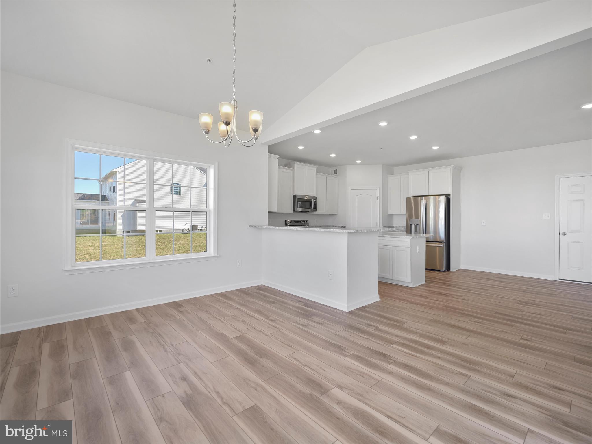 PARADISE HEIGHTS - Residential