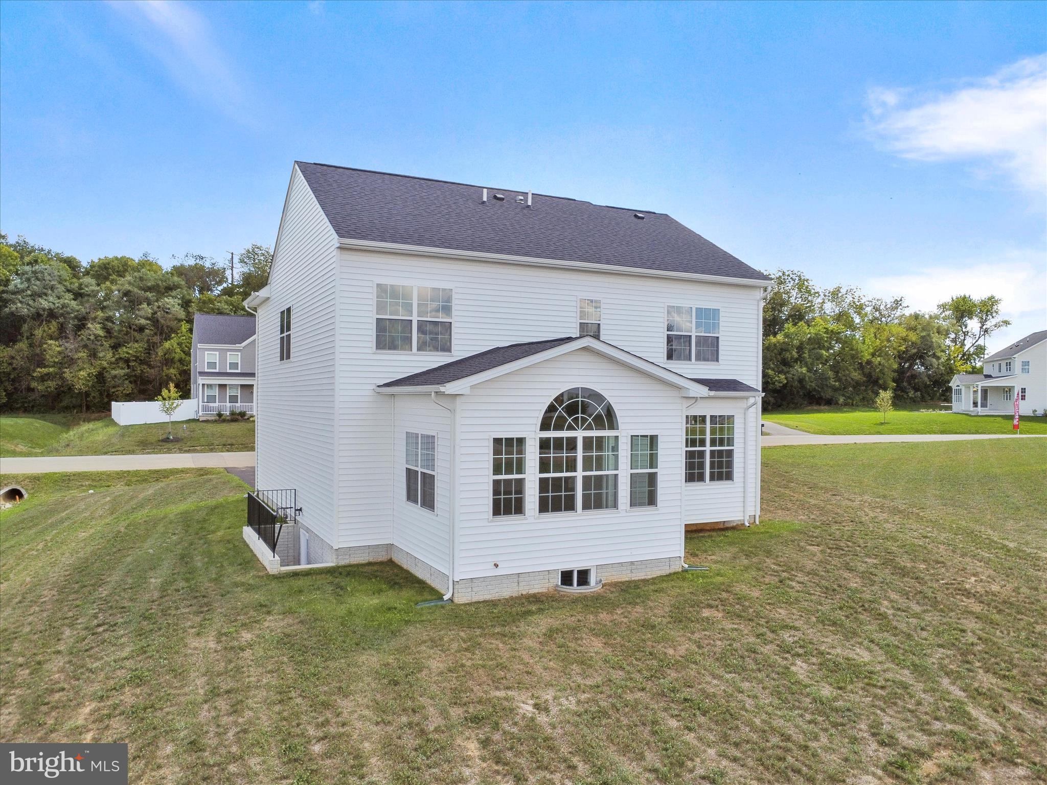 PARADISE HEIGHTS - Residential