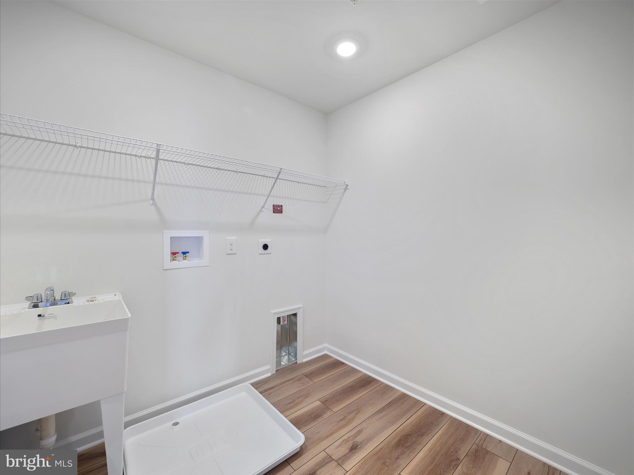 PARADISE HEIGHTS - Residential