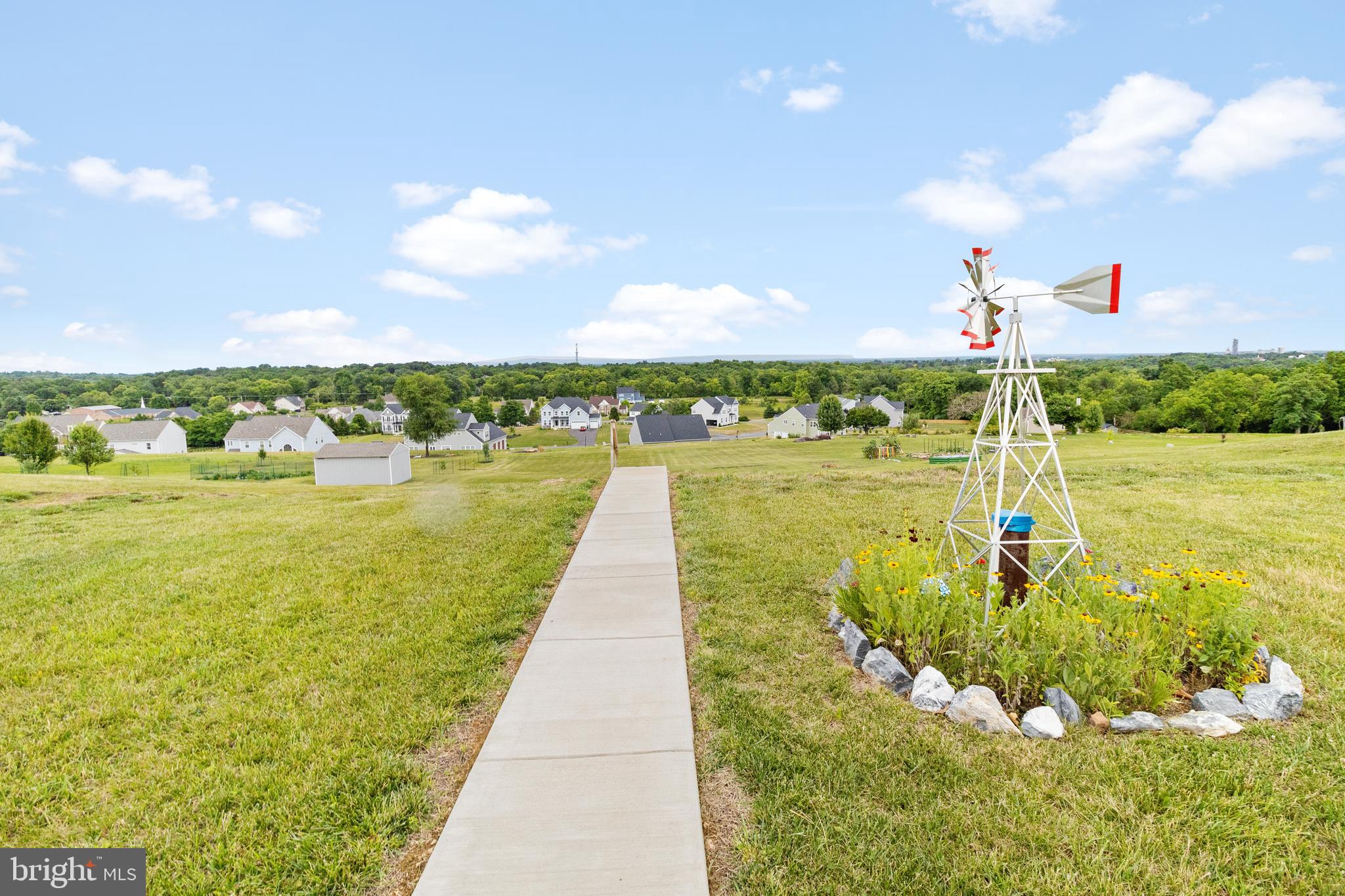 RIDGES OF TUSCARORA - Residential