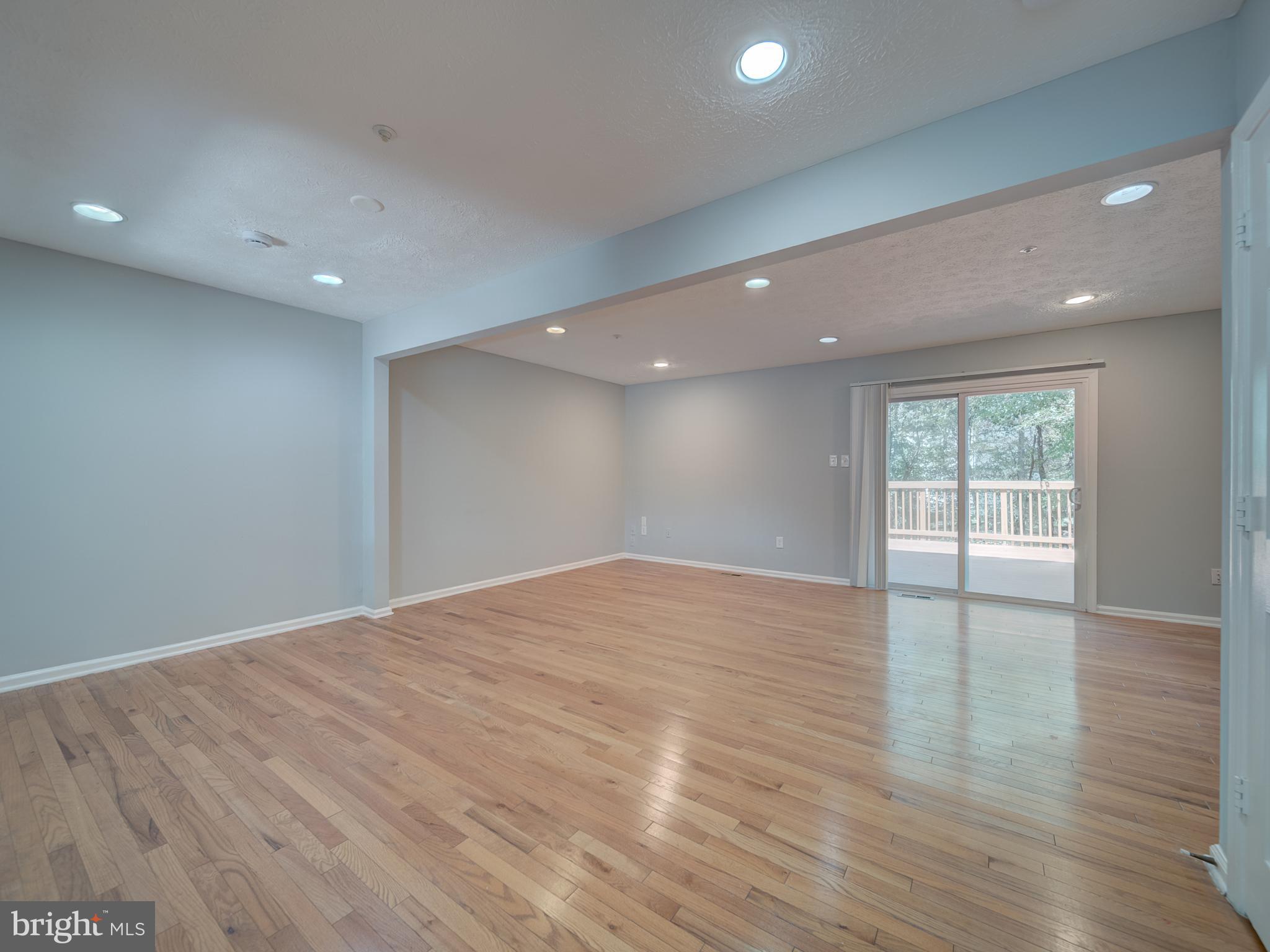 MINERAL SPRING VILLAGE - Residential